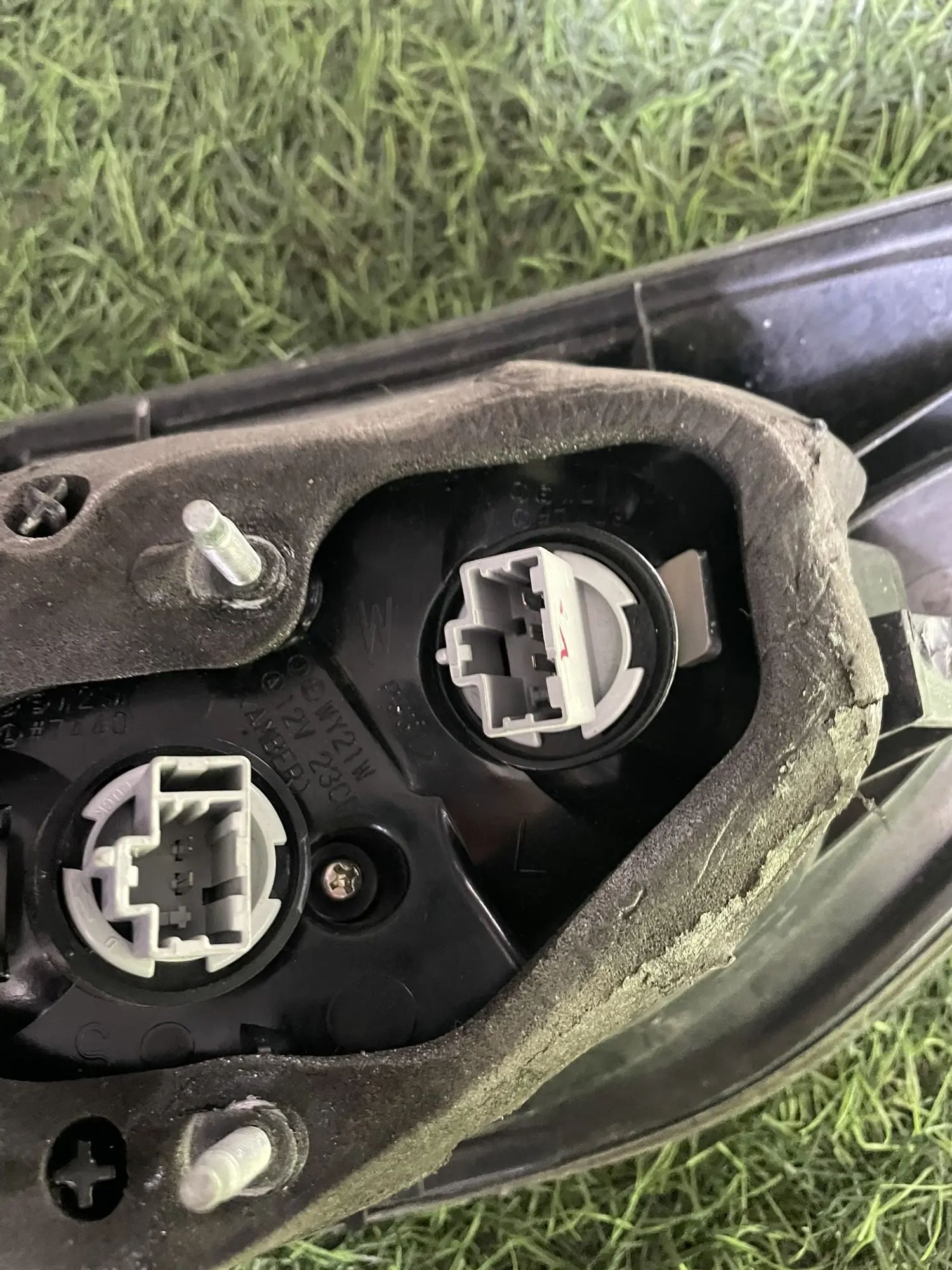 2700 Фонарь задний левый Mazda Axela BK5P ZY 2006, 7000 рублей, Невинномысск