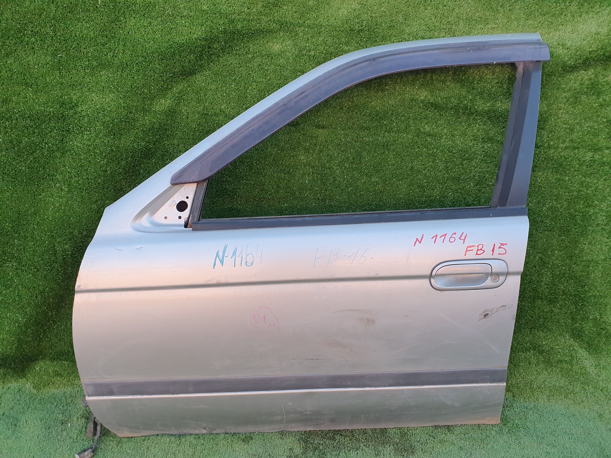 1164 дверь на NISSAN SUNNY FB15, 9500 рублей, Невинномысск