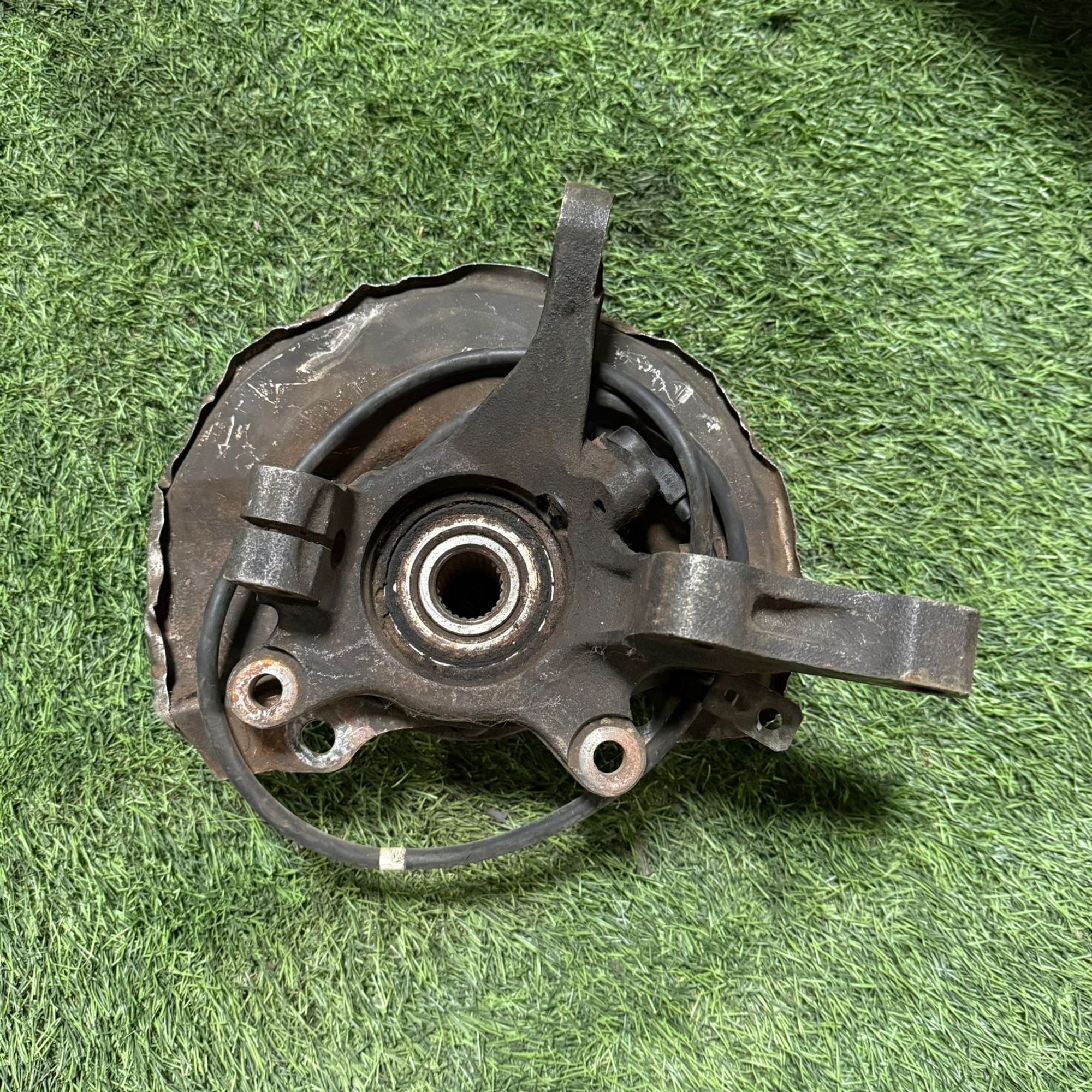 772 Ступица передняя левая MITSUBISHI MIRAGE CQ2A, 4500 рублей, Невинномысск