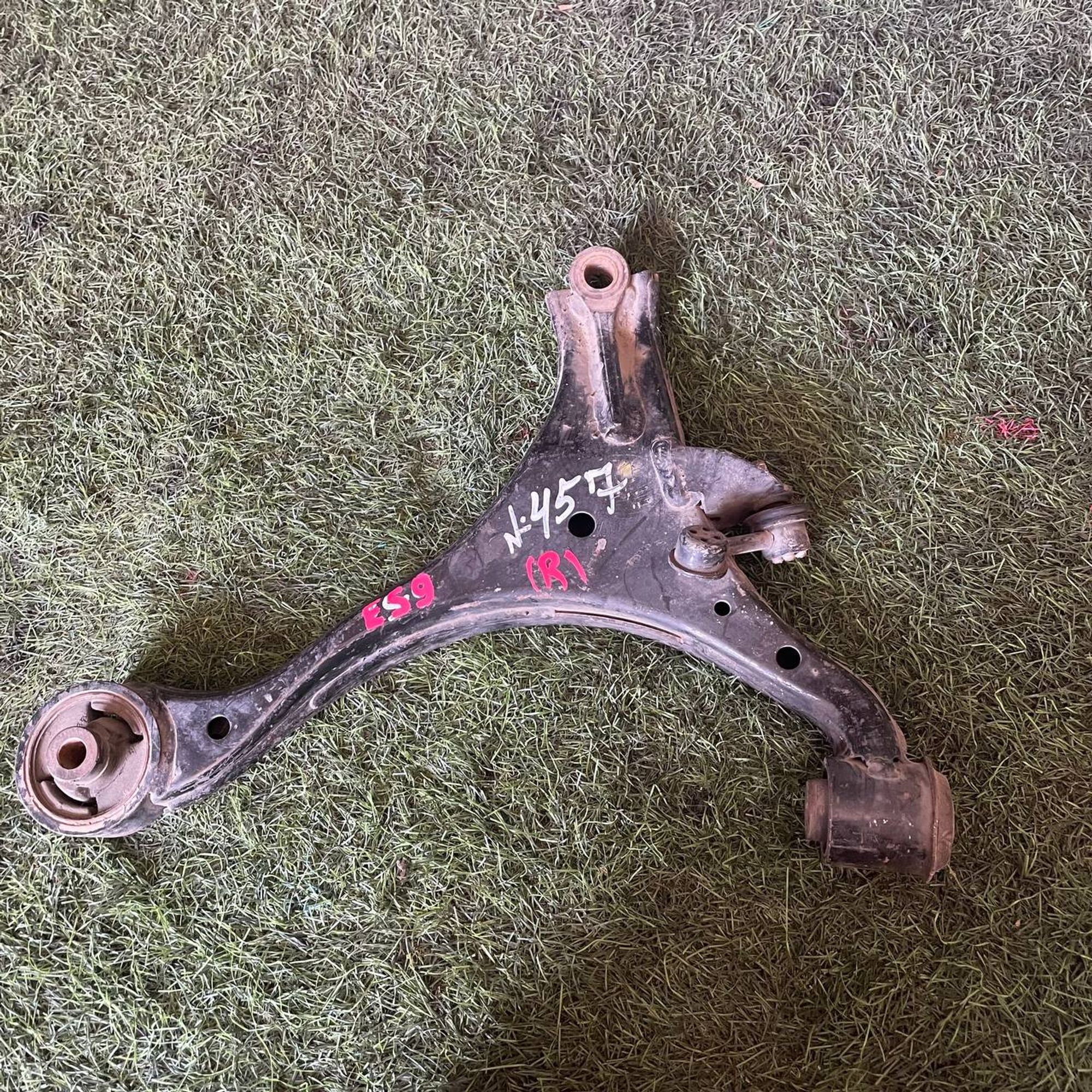 457 Рычаг передний правый нижний HONDA CIVIC EU1, 4000 рублей, Невинномысск