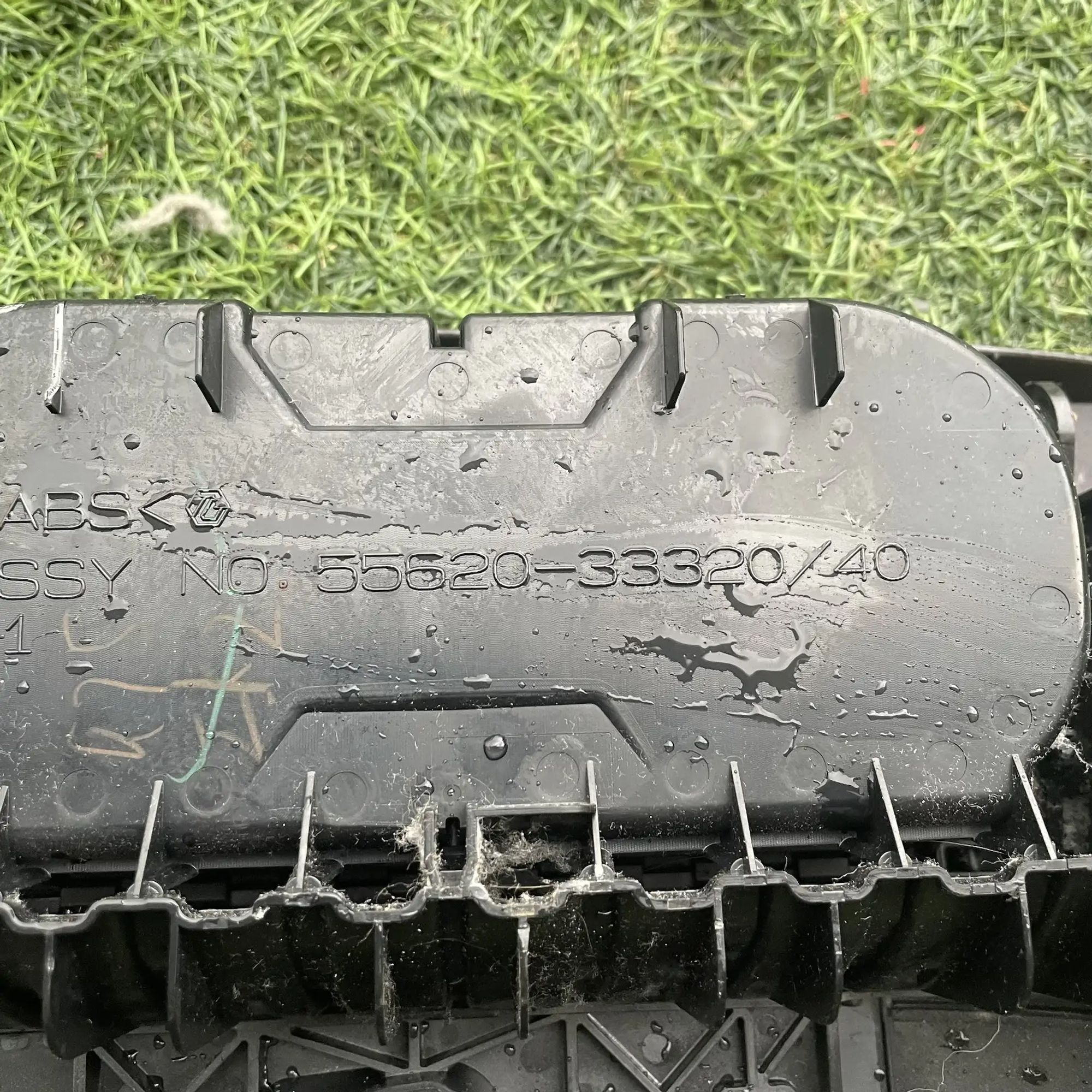 https://ycs.partsauto.market/partsauto-images/thmbs/userImages/772e461030aea93f4dbb6447c0f924d3/part/cc55746f-220c-4a2b-b791-6f4fbff40ff6_1778940406016.jpg