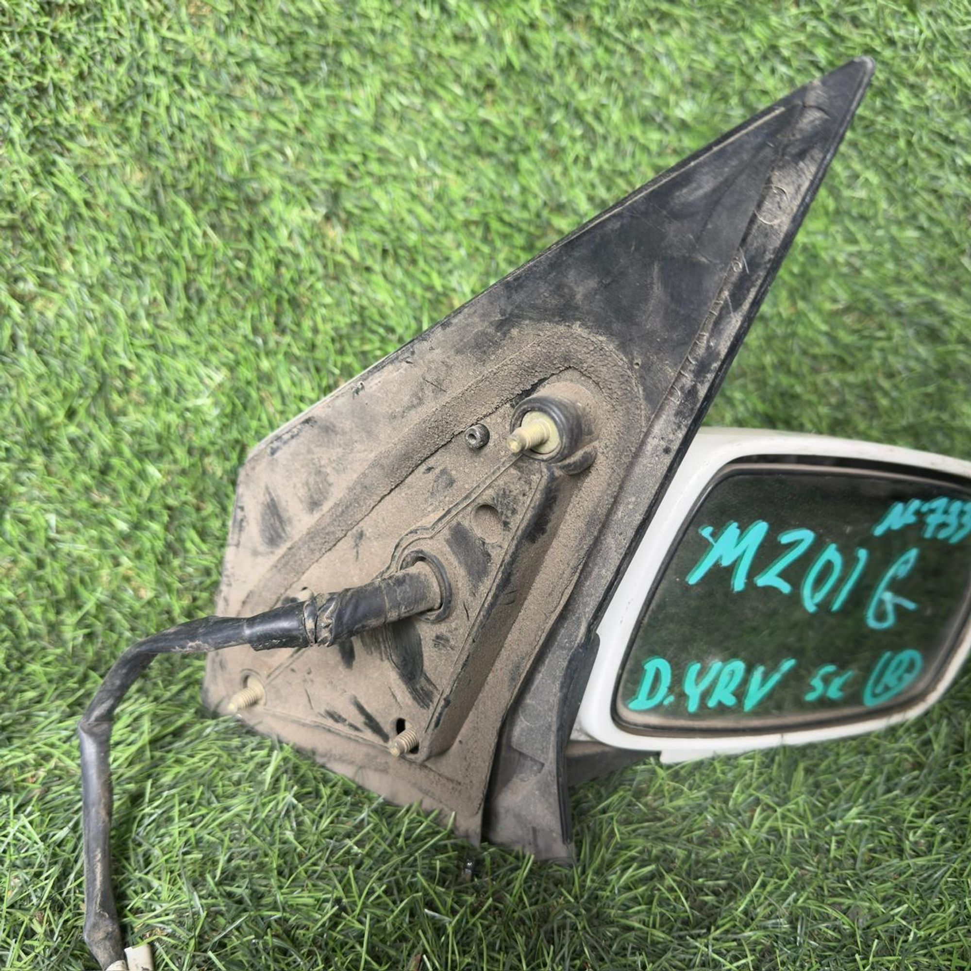 733 Зеркало боковое правое DAIHATSU YRV M201G, 4500 рублей, Невинномысск