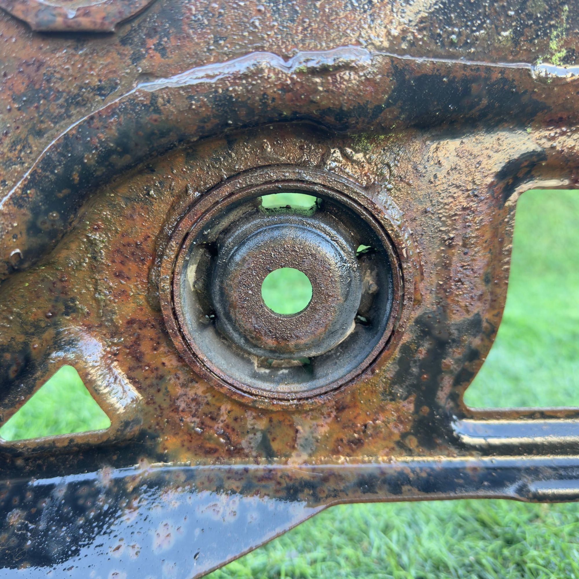 177 Подрамник задний MITSUBISHI PAJERO V75W, 15000 рублей, Невинномысск