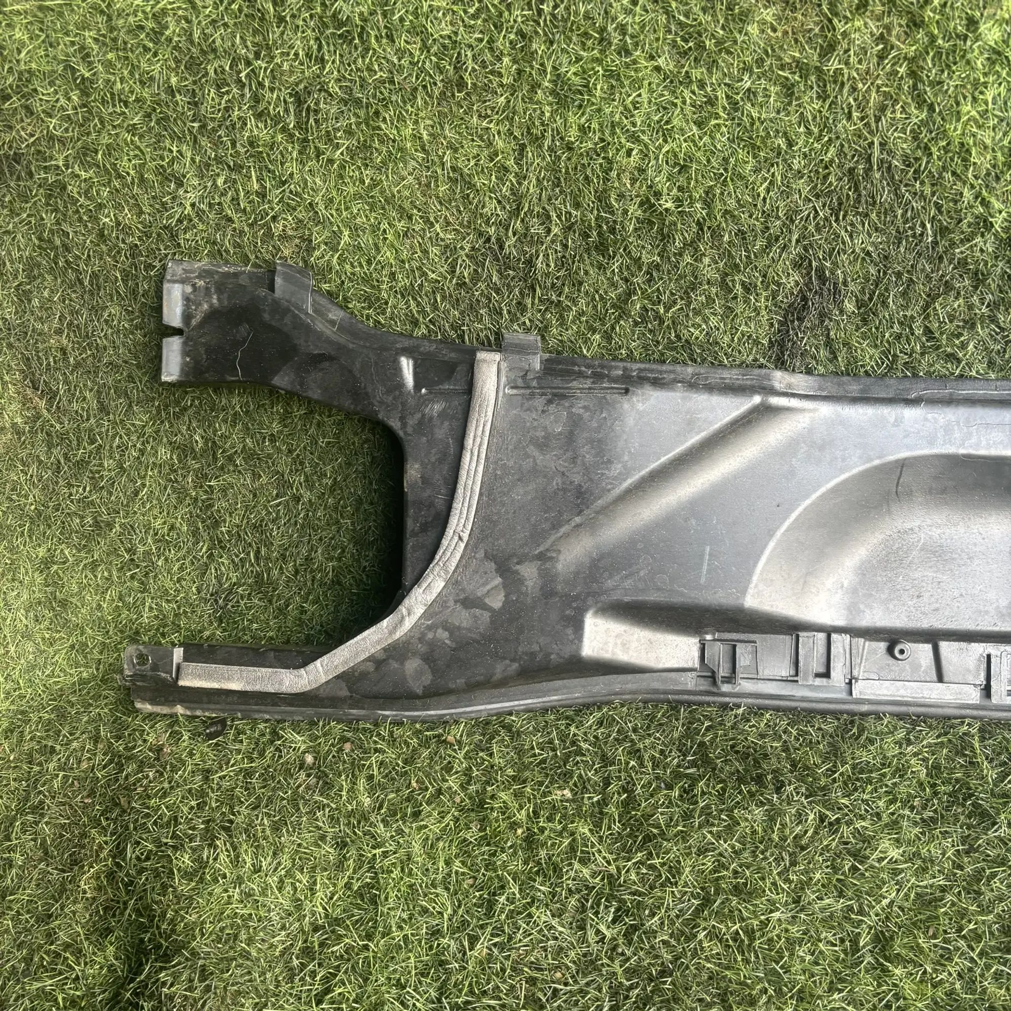 https://ycs.partsauto.market/partsauto-images/thmbs/userImages/772e461030aea93f4dbb6447c0f924d3/part/cc6eb9c3-45a3-400a-bed4-162153ed9257_1776769077649.jpg