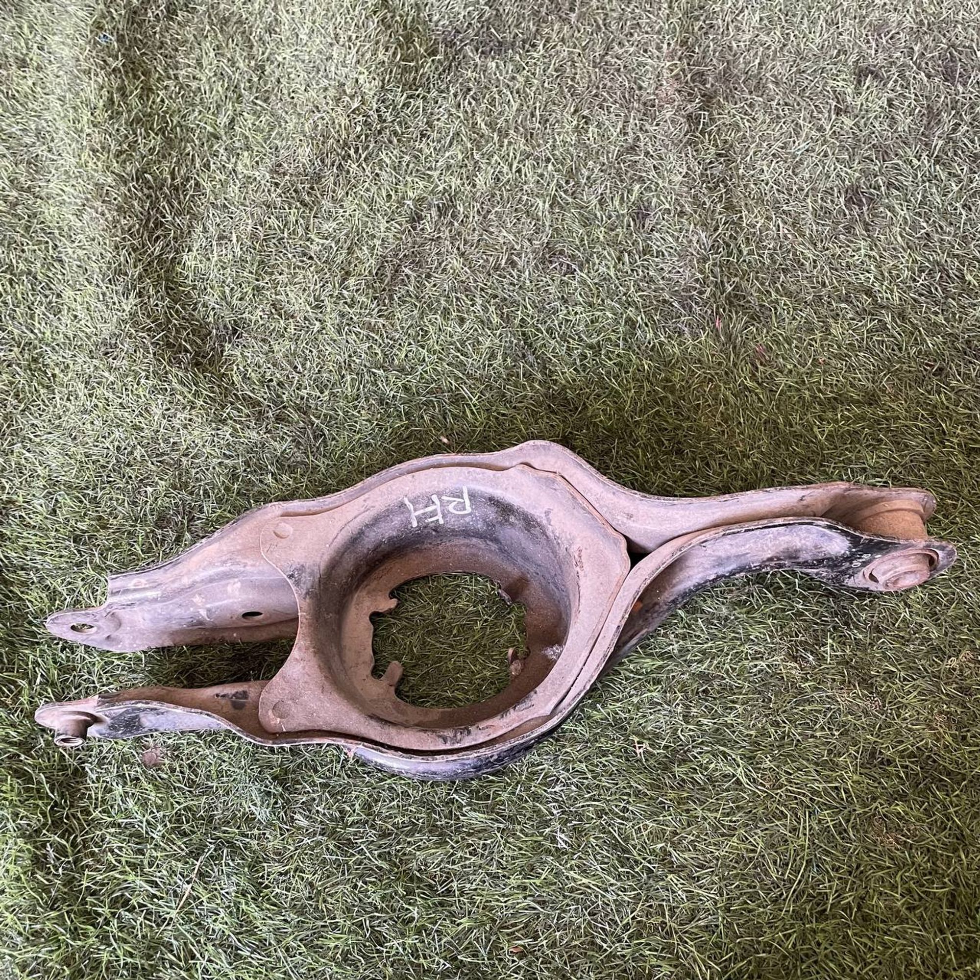 20 Рычаг задний левый нижний Honda Stepwgn RF1, 3500 рублей, Невинномысск