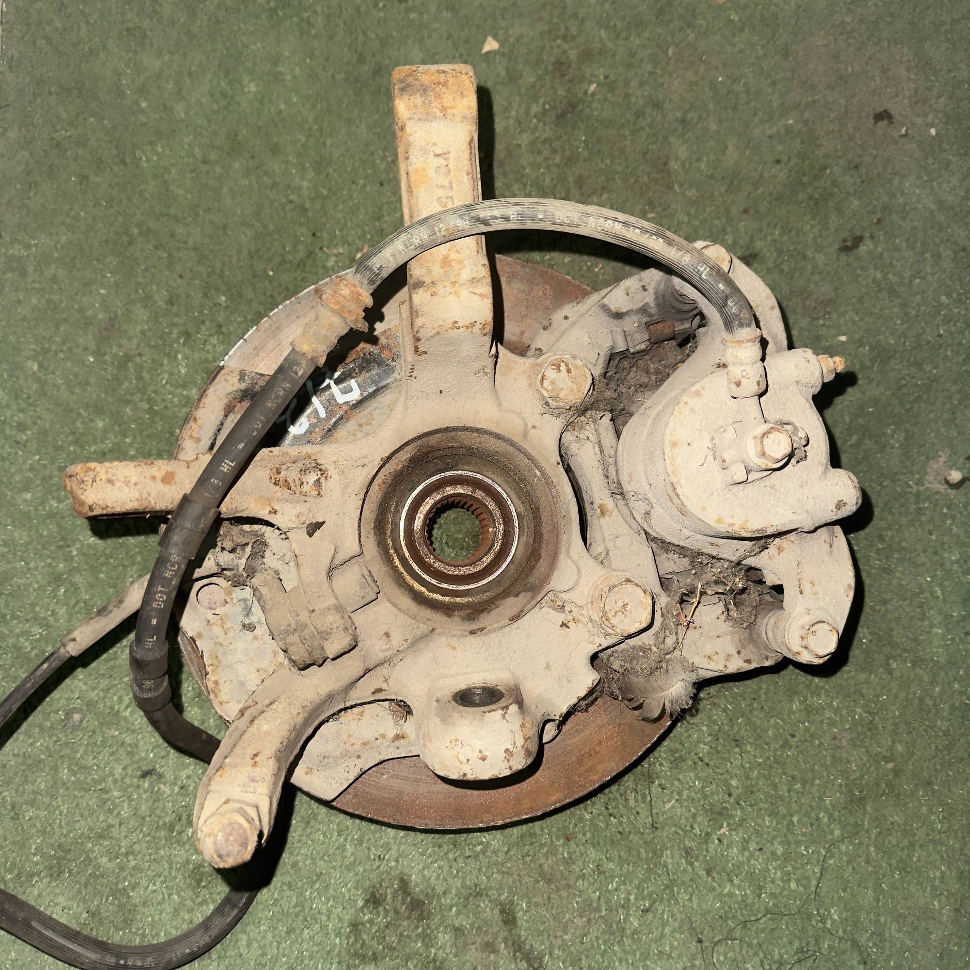 713 Ступица передняя левая NISSAN CEFIRO A33, 6500 рублей, Невинномысск