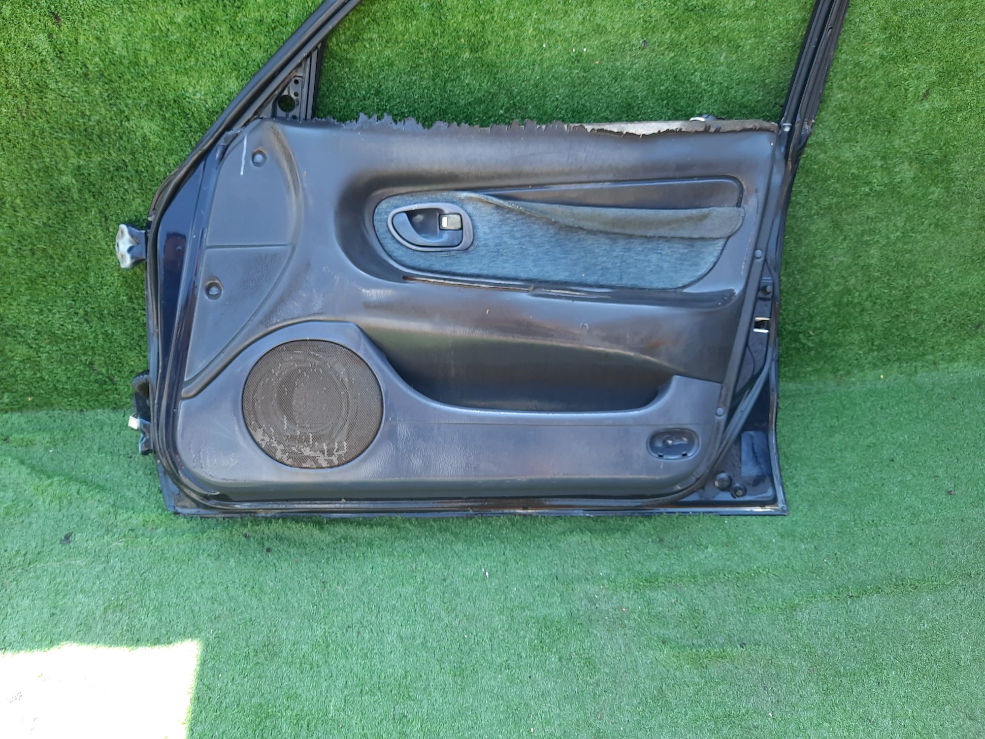 1352 дверь на MITSUBISHI GALANT E54A, 4500 рублей, Невинномысск