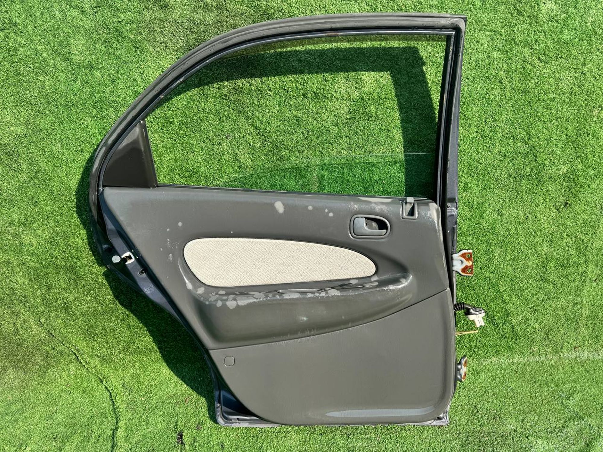 325 дверь на MAZDA FAMILIA BHALP, 5500 рублей, Невинномысск