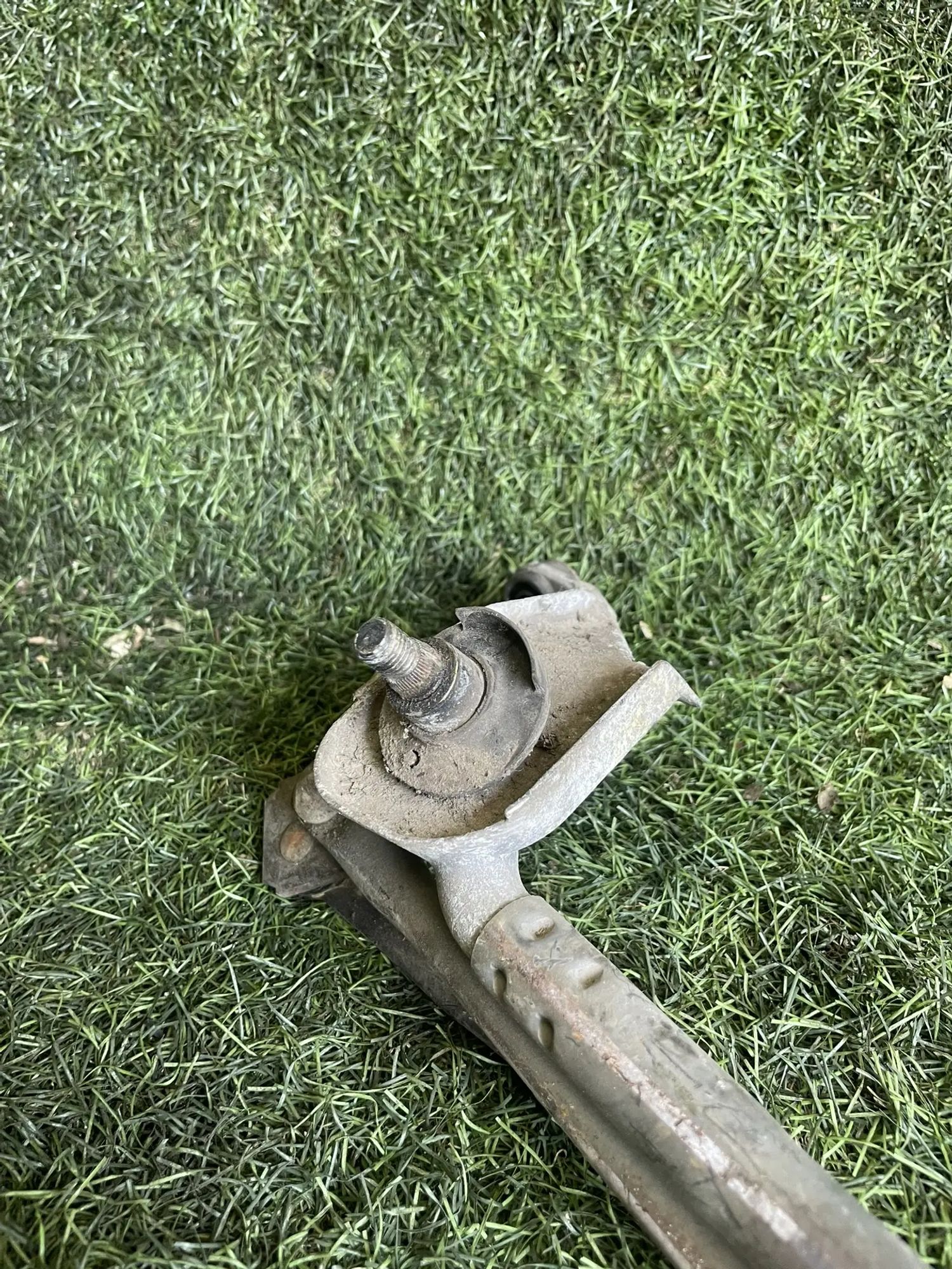 https://ycs.partsauto.market/partsauto-images/thmbs/userImages/772e461030aea93f4dbb6447c0f924d3/part/cd152746-d1ea-45bc-9ec4-fc6000ecae18_1775652660921.jpg