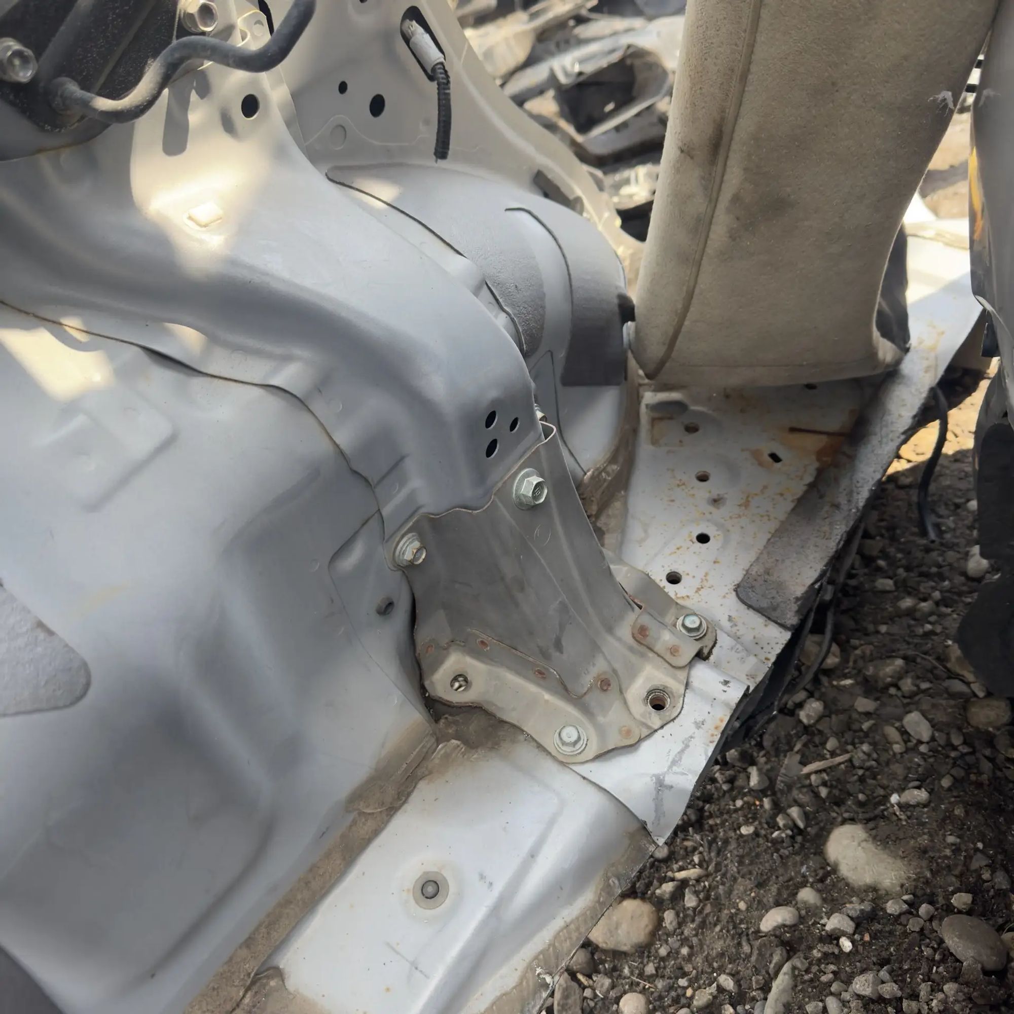 https://ycs.partsauto.market/partsauto-images/thmbs/userImages/772e461030aea93f4dbb6447c0f924d3/part/cd28373a-b966-445a-8c34-5ddffcd92d0f_1778228087034.jpg