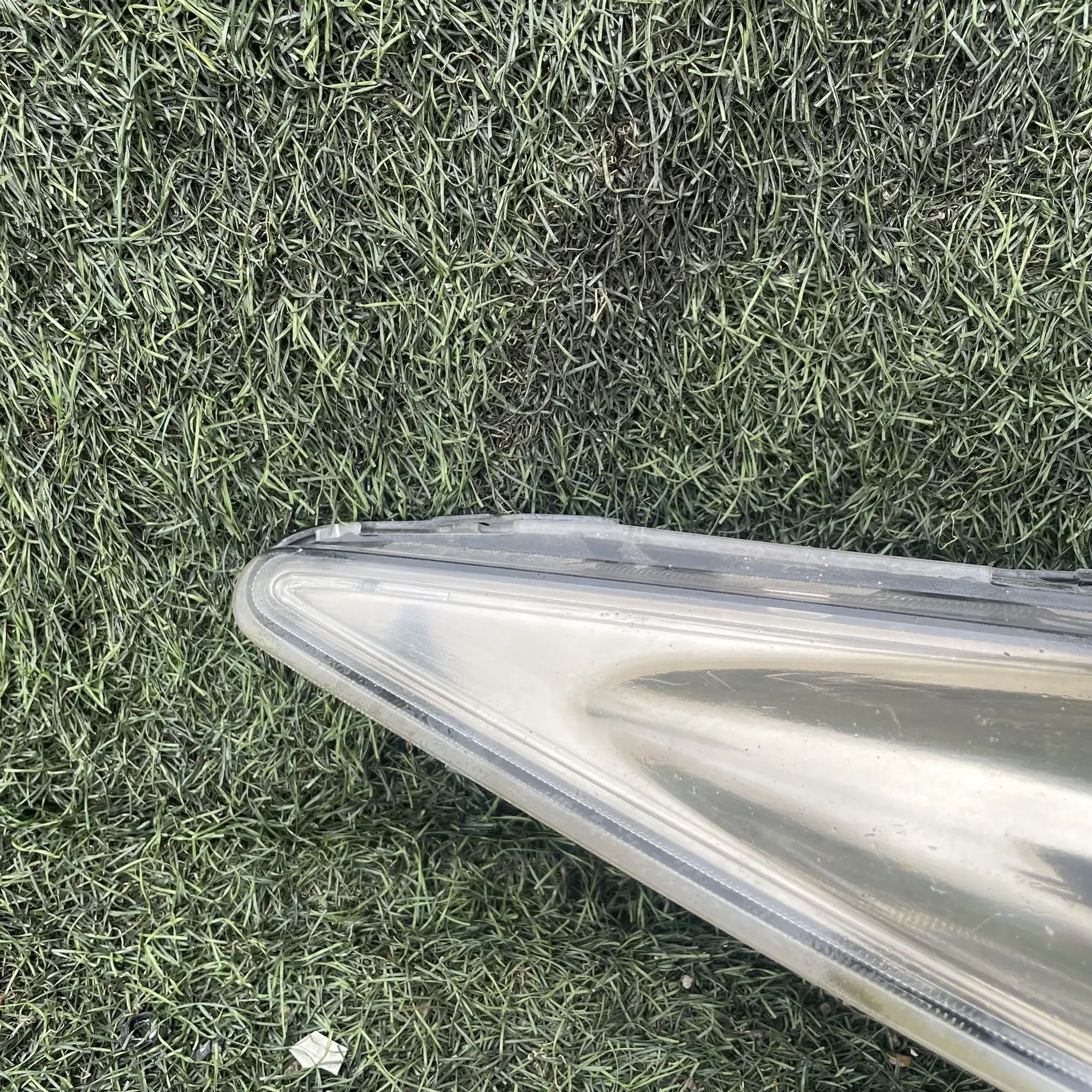 https://ycs.partsauto.market/partsauto-images/thmbs/userImages/772e461030aea93f4dbb6447c0f924d3/part/cd2daf18-8496-47b9-8e7f-1fefe7aaeb5c_1778923792802.jpg