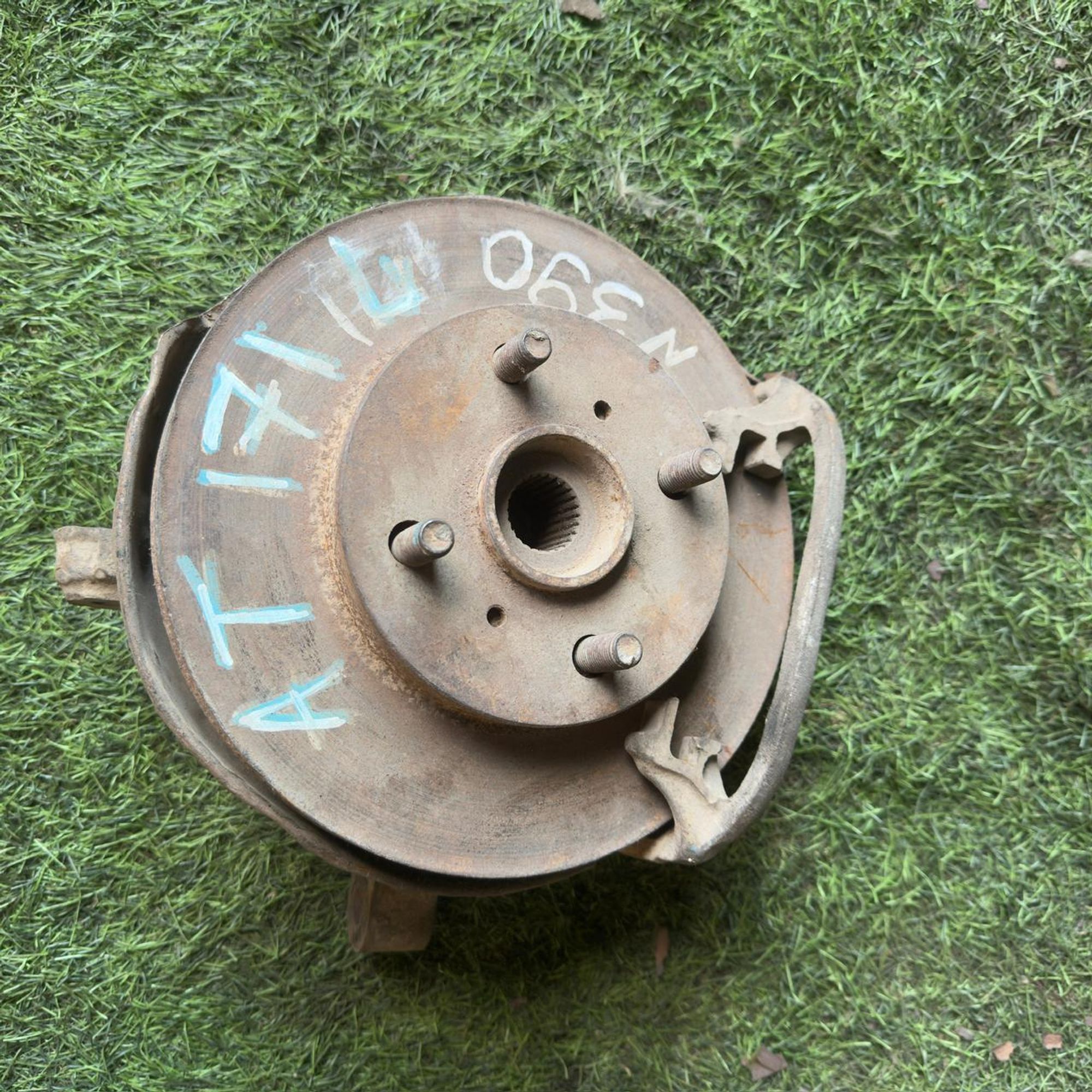 390 Ступица передняя правая TOYOTA CARINA AT171, 1 рублей, Невинномысск