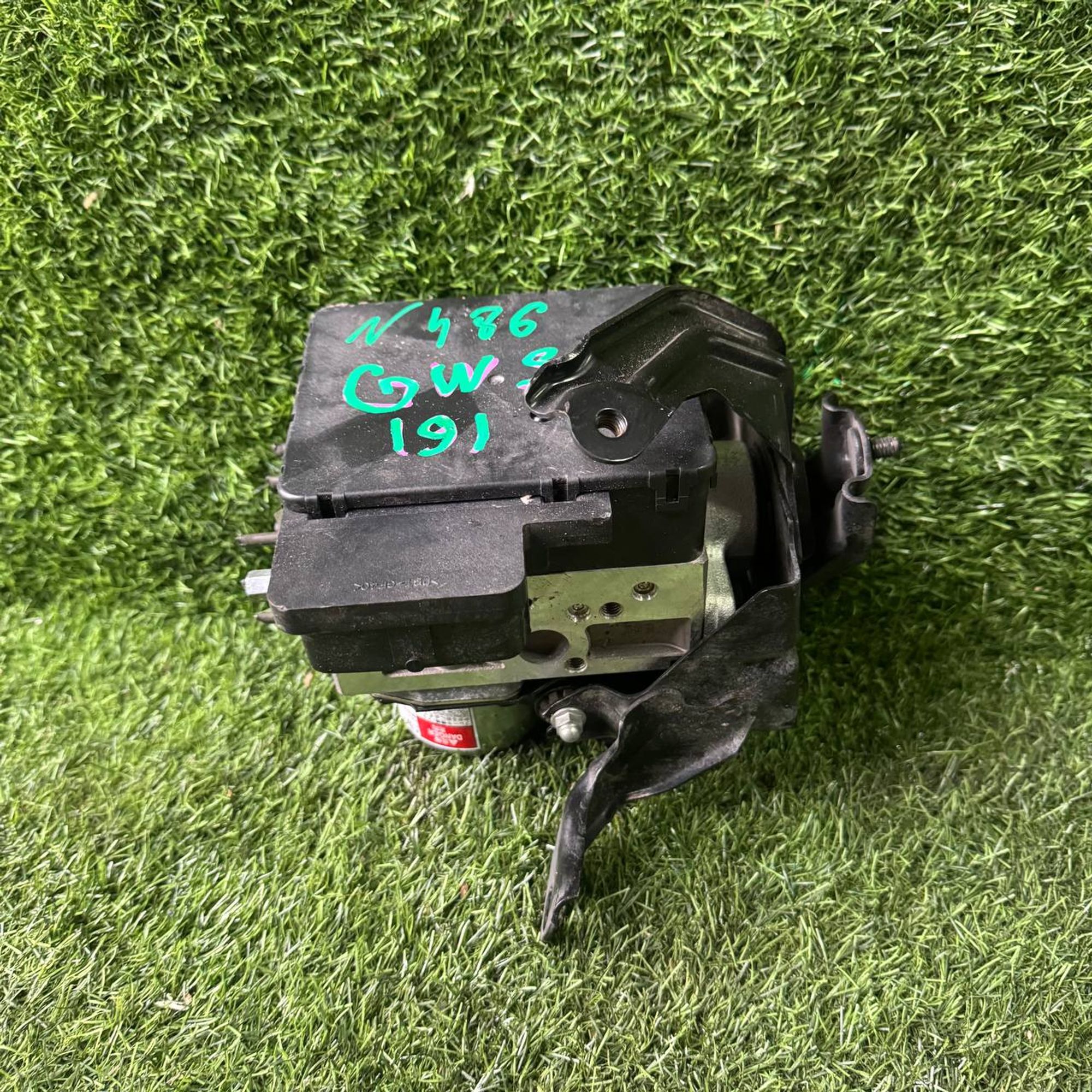 https://ycs.partsauto.market/partsauto-images/thmbs/userImages/772e461030aea93f4dbb6447c0f924d3/part/cd60a91e-3fb7-44fb-b166-c2b54a7eac33_1737445609984.jpg