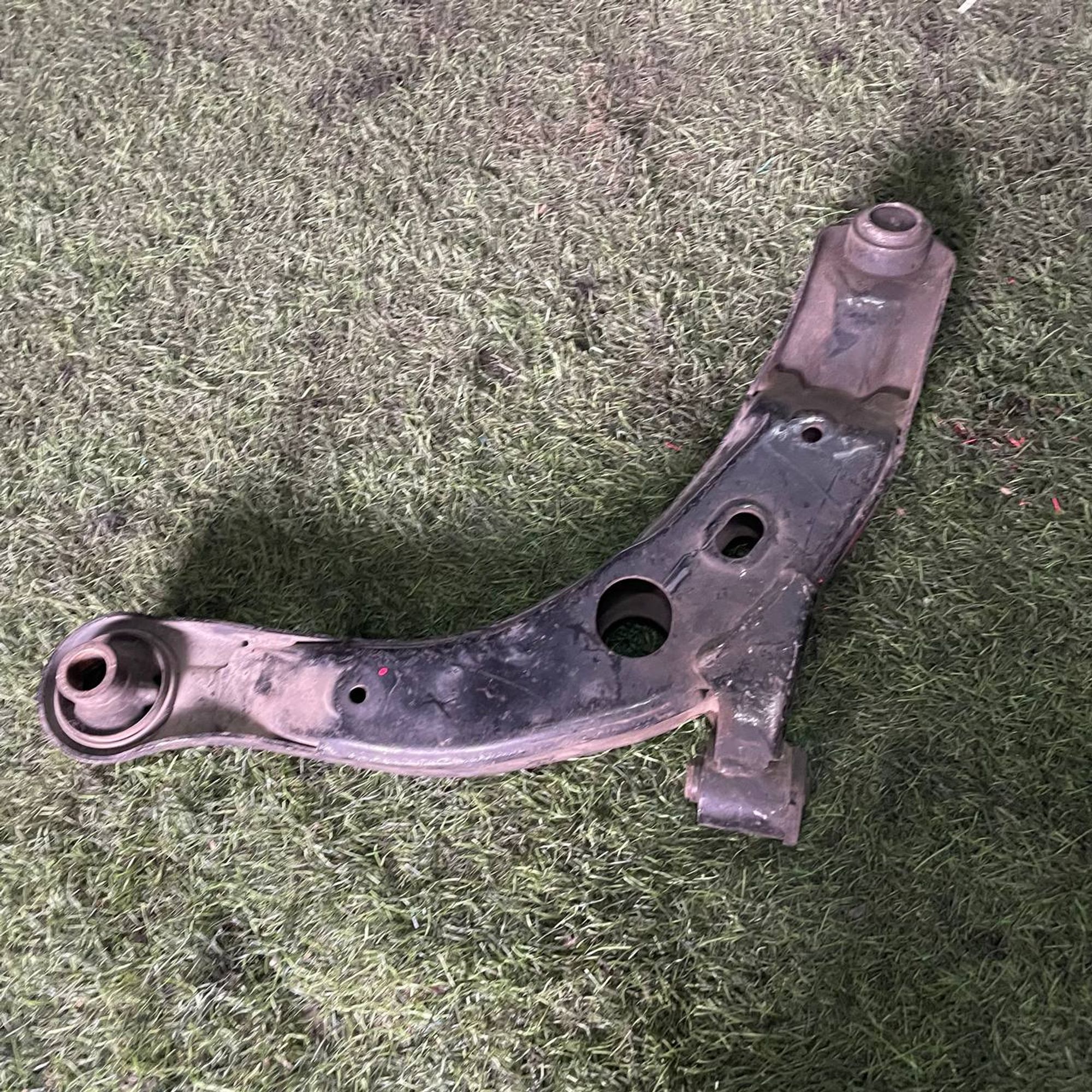 408 Рычаг передний правый нижний MAZDA MPV LW5W, 3500 рублей, Невинномысск