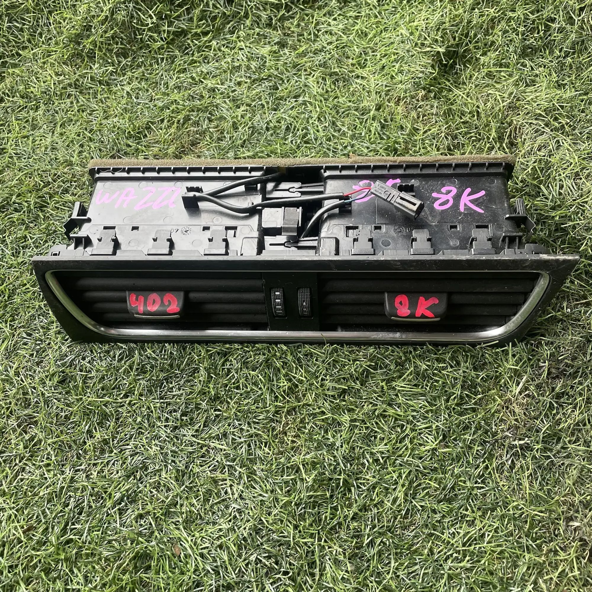 https://ycs.partsauto.market/partsauto-images/thmbs/userImages/772e461030aea93f4dbb6447c0f924d3/part/cda54893-b277-4a95-83de-626fe653cdcc_1779094308006.jpg