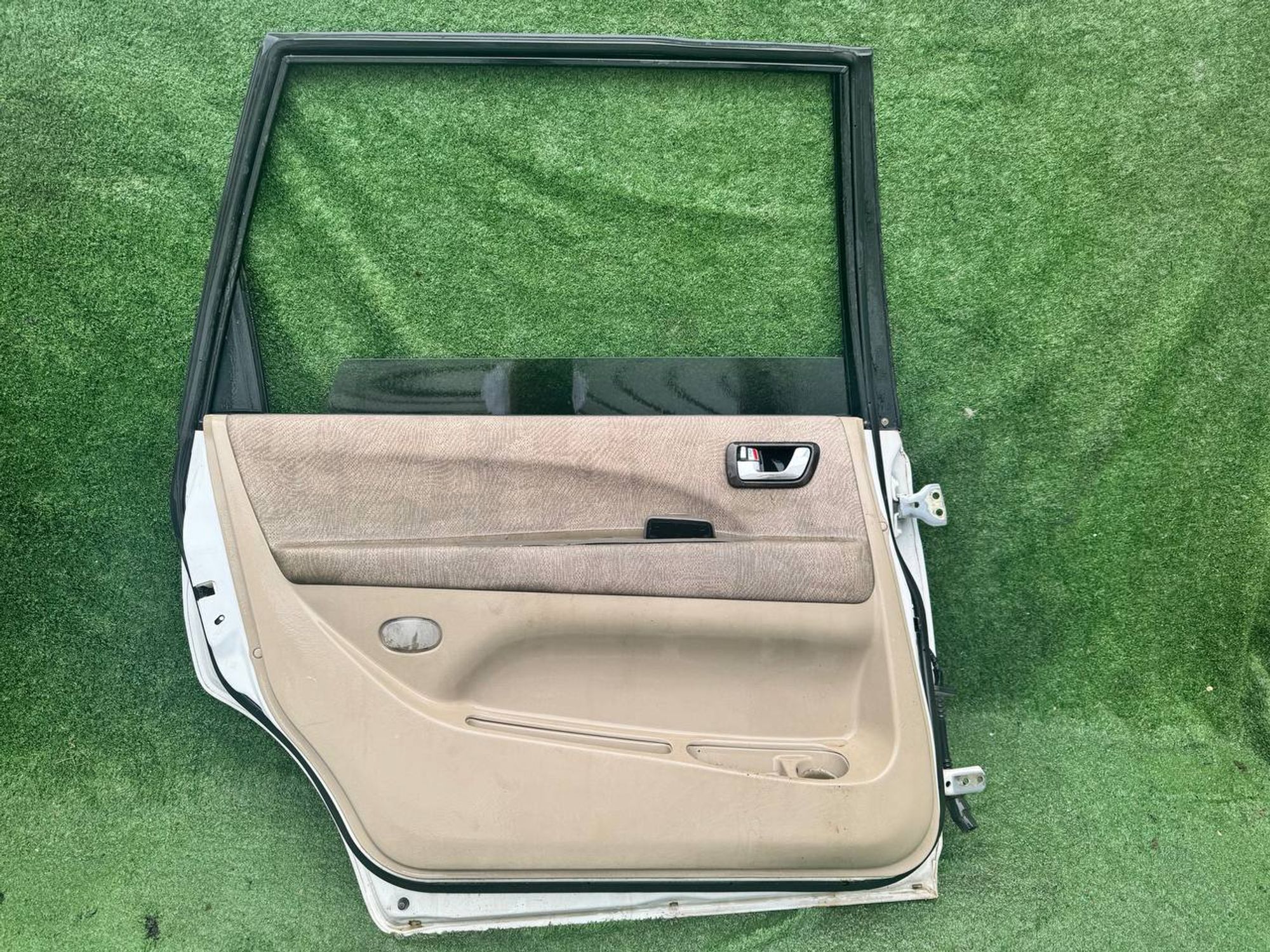 119 на MITSUBISHI CHARIOT N84W, 7500 рублей, Невинномысск