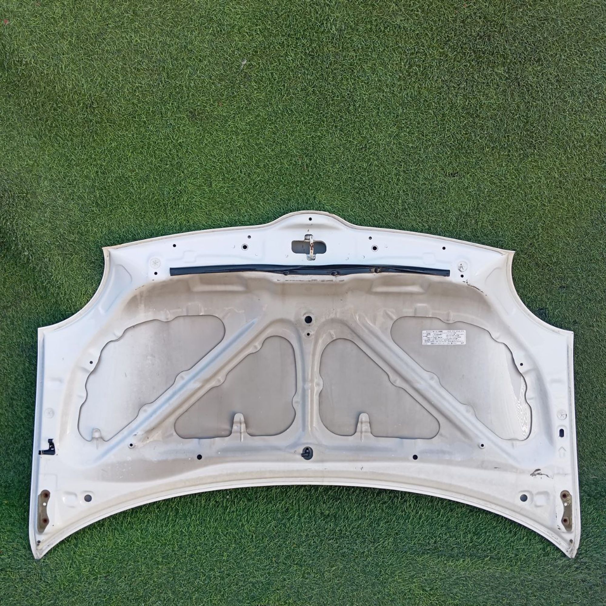 37 капот на TOYOTA SIENTA NCP81, 12500 рублей, Невинномысск