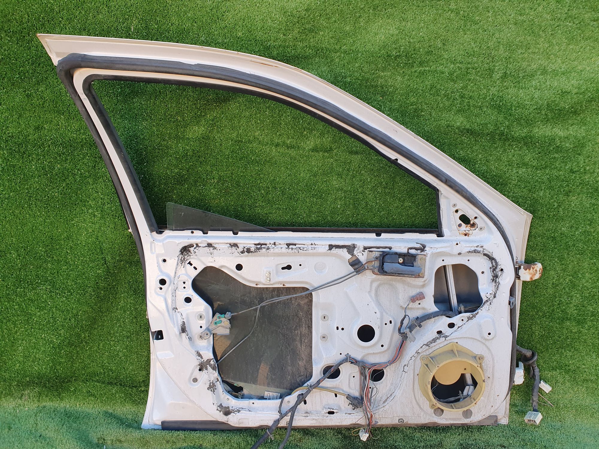 1026 дверь на NISSAN CEFIRO A32, 8000 рублей, Невинномысск