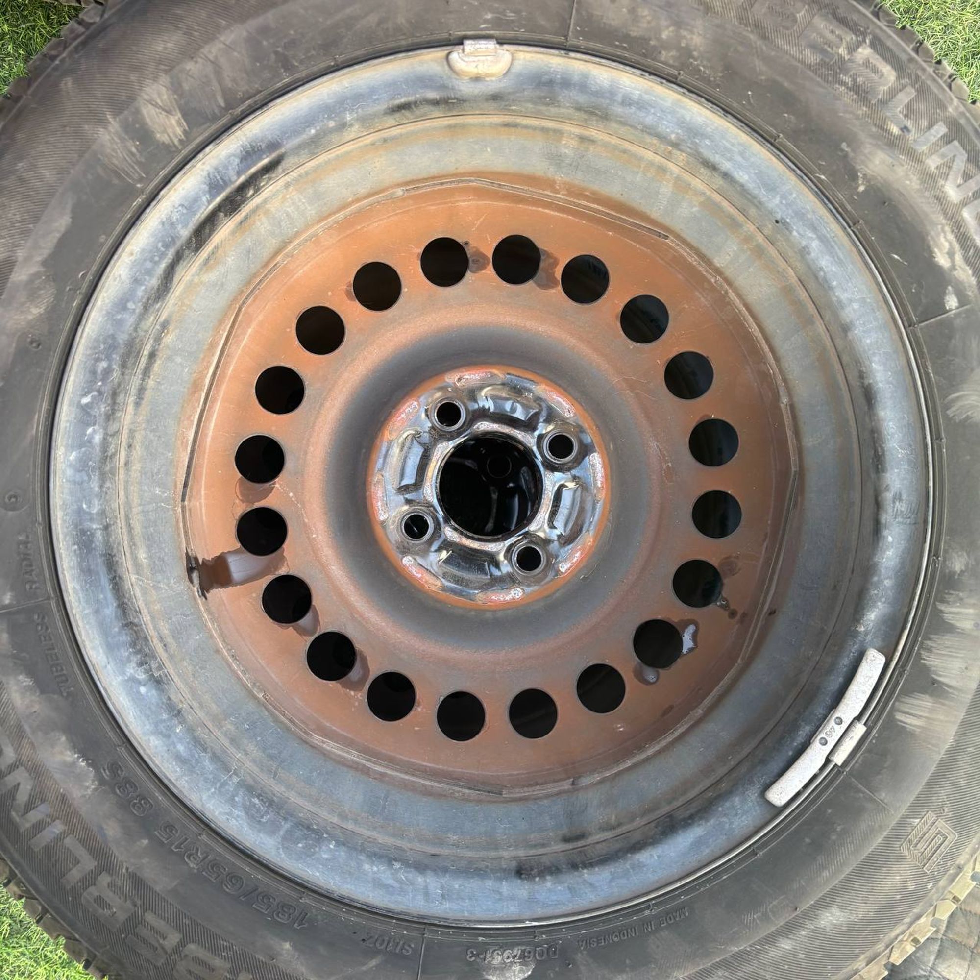https://ycs.partsauto.market/partsauto-images/thmbs/userImages/772e461030aea93f4dbb6447c0f924d3/part/ce96ee83-81dc-41b0-a849-a6a3adaf0c55_1773901200926.jpg