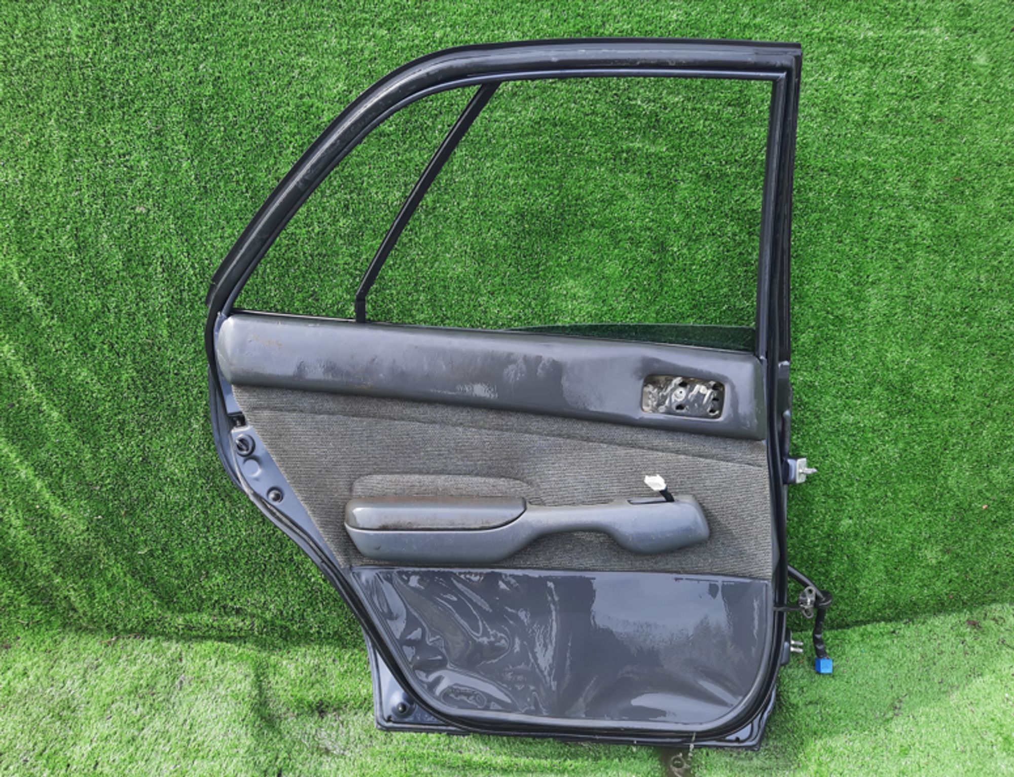 560 дверь на TOYOTA CARINA ST190, 6000 рублей, Невинномысск