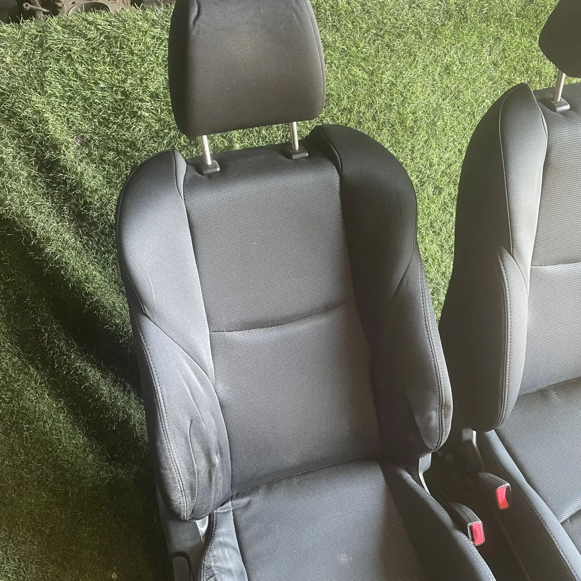 https://ycs.partsauto.market/partsauto-images/thmbs/userImages/772e461030aea93f4dbb6447c0f924d3/part/cf2feacf-1650-4544-8cbf-71a72a2e120b_1776757513930.jpg