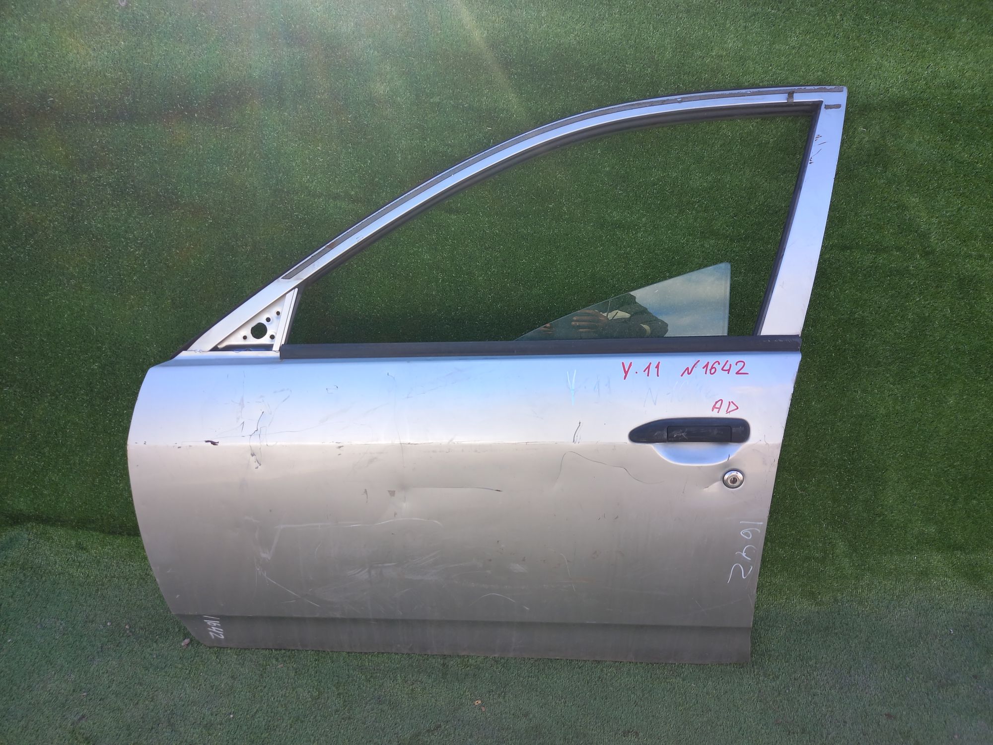 1642 дверь на NISSAN WINGROAD Y11, 9500 рублей, Невинномысск