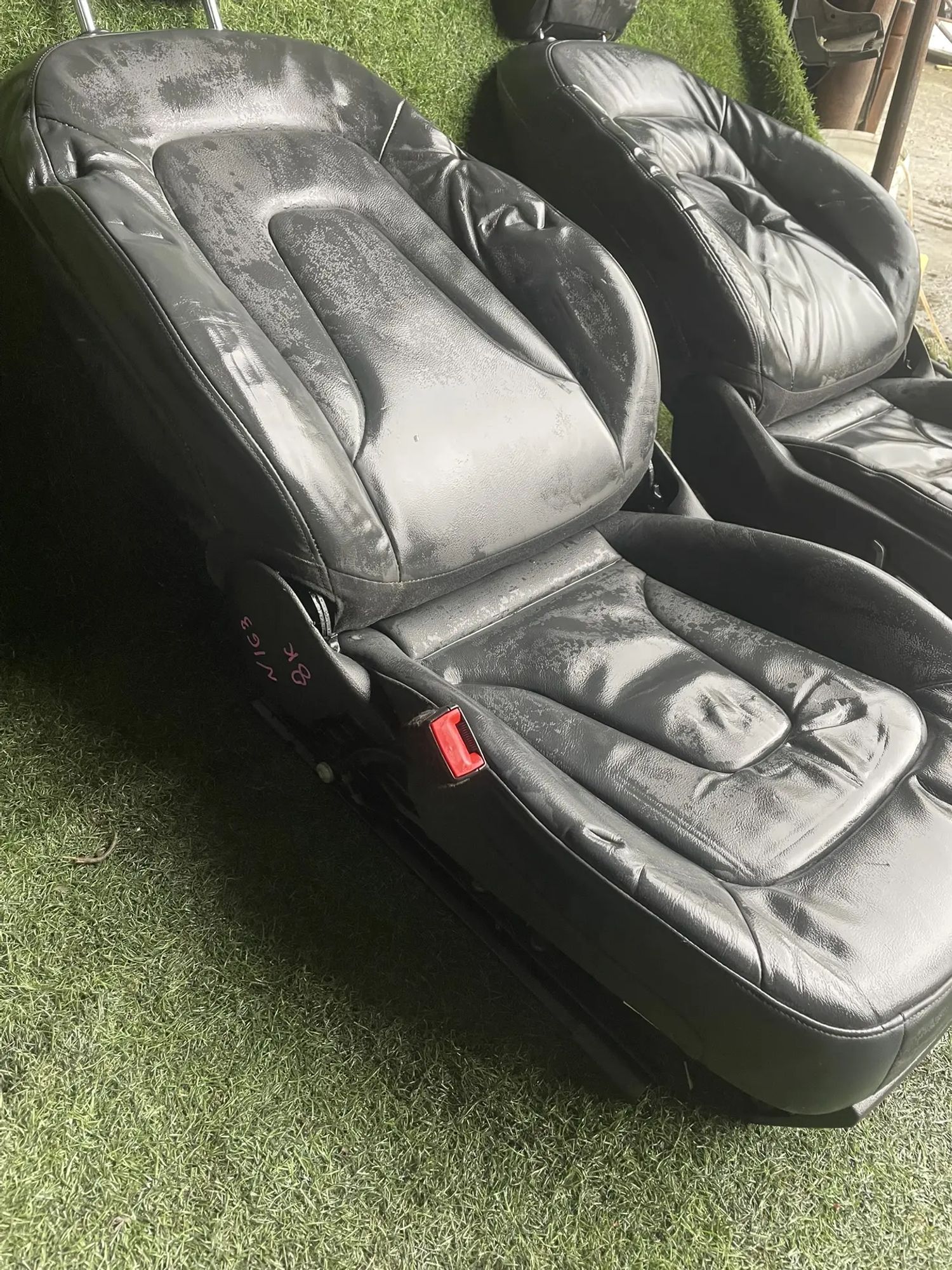 https://ycs.partsauto.market/partsauto-images/thmbs/userImages/772e461030aea93f4dbb6447c0f924d3/part/cf5a1ca1-36f9-4e95-8b9a-62059e3cce6a_1777967832150.jpg