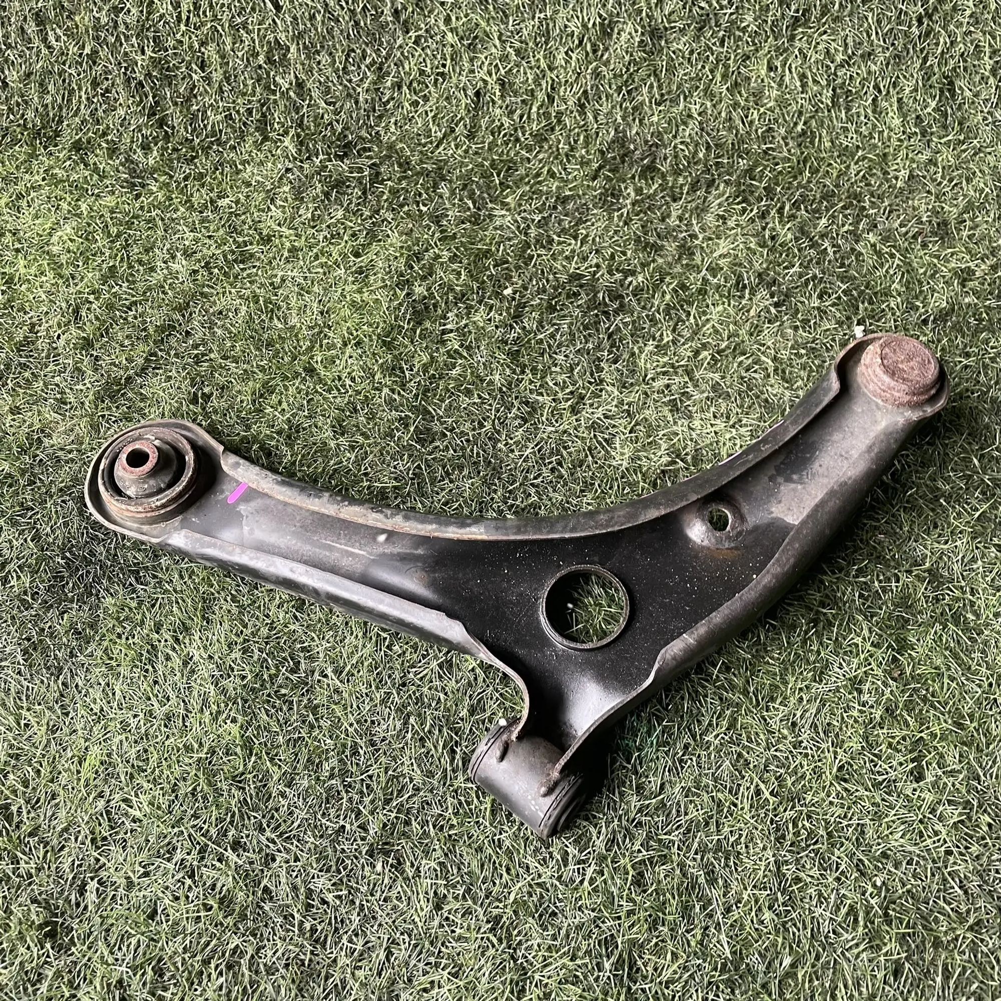 https://ycs.partsauto.market/partsauto-images/thmbs/userImages/772e461030aea93f4dbb6447c0f924d3/part/cfcc2288-19f8-4544-9eb0-730e60fcb3de_1776931845224.jpg