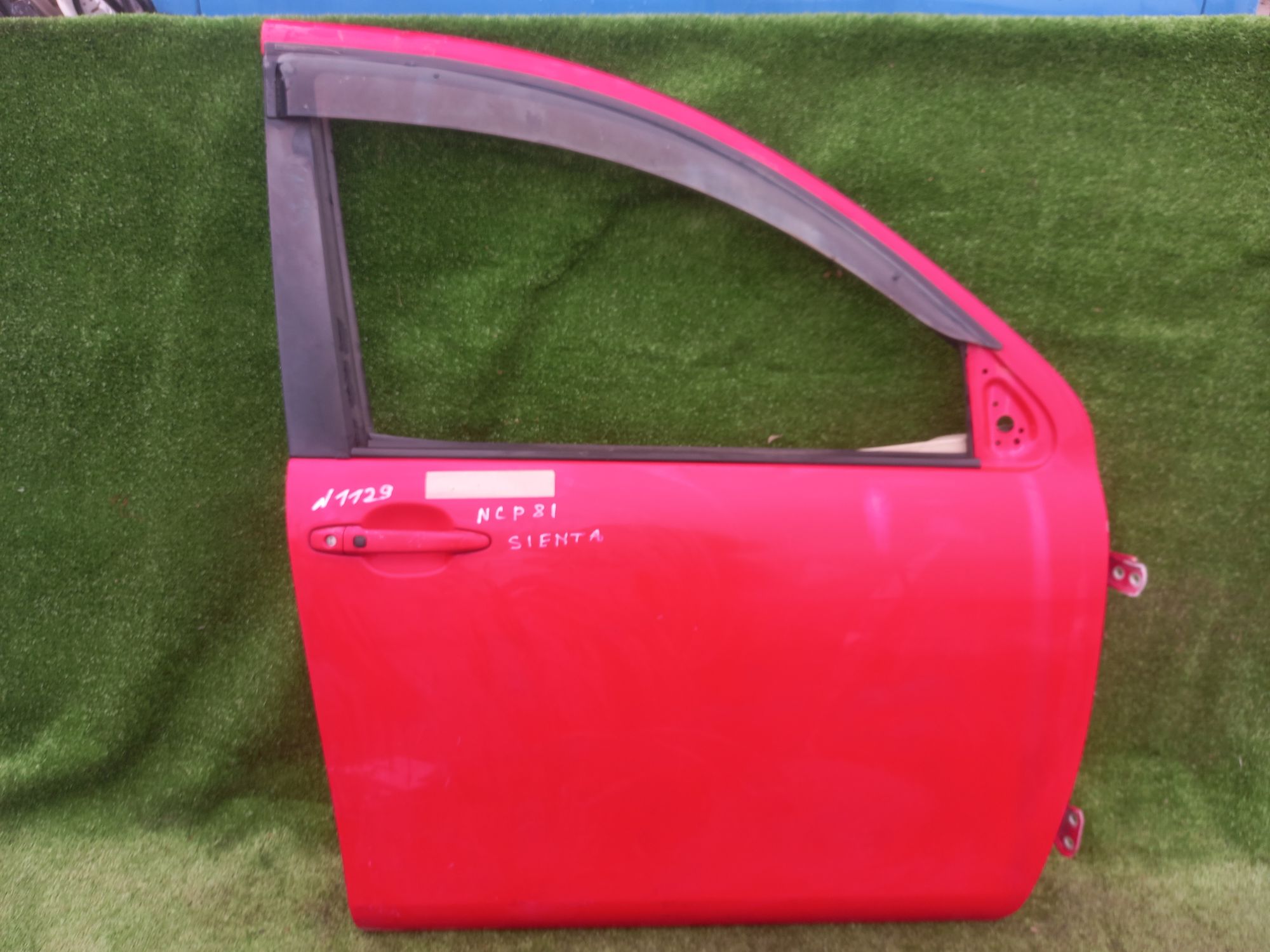 1129 дверь на TOYOTA SIENTA NCP81, 7000 рублей, Невинномысск