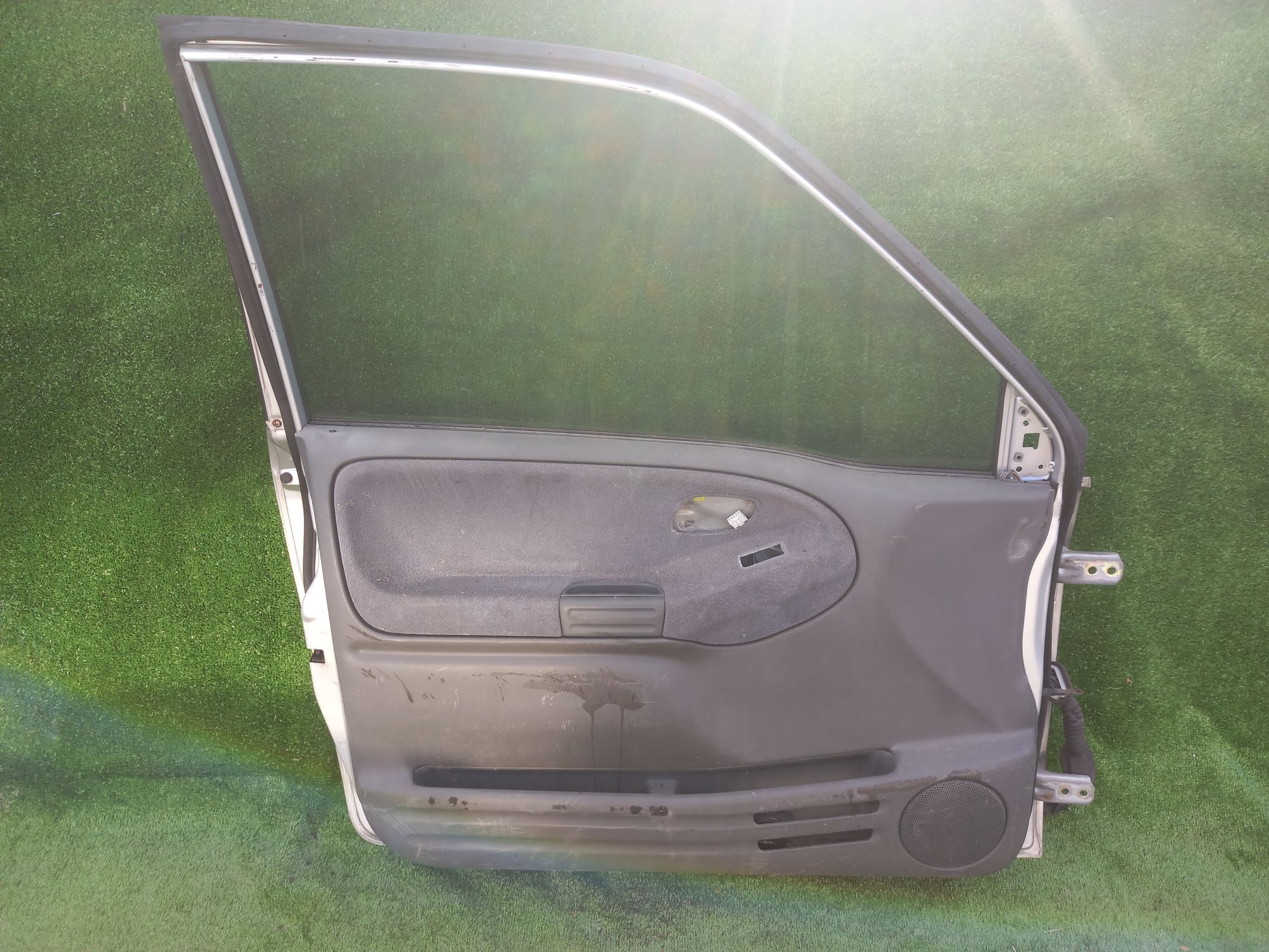 1152 дверь на SUZUKI ESCUDO TA52W, 7000 рублей, Невинномысск