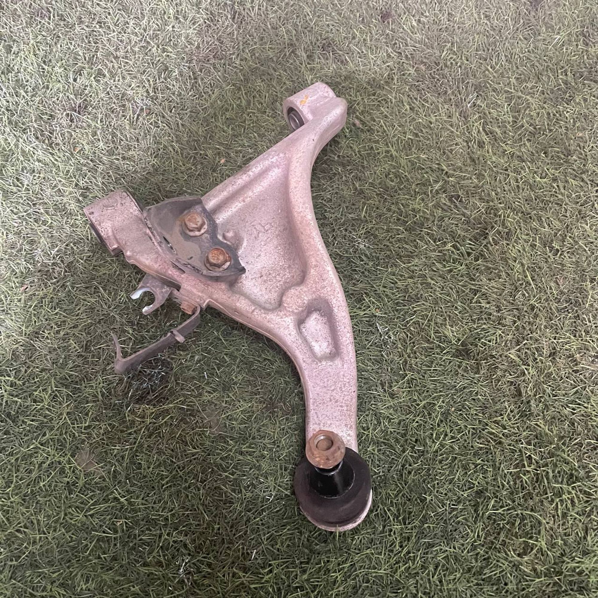 396 Рычаг задний правый верхний NISSAN TEANA J31 VQ23DE, 4000 рублей, Невинномысск