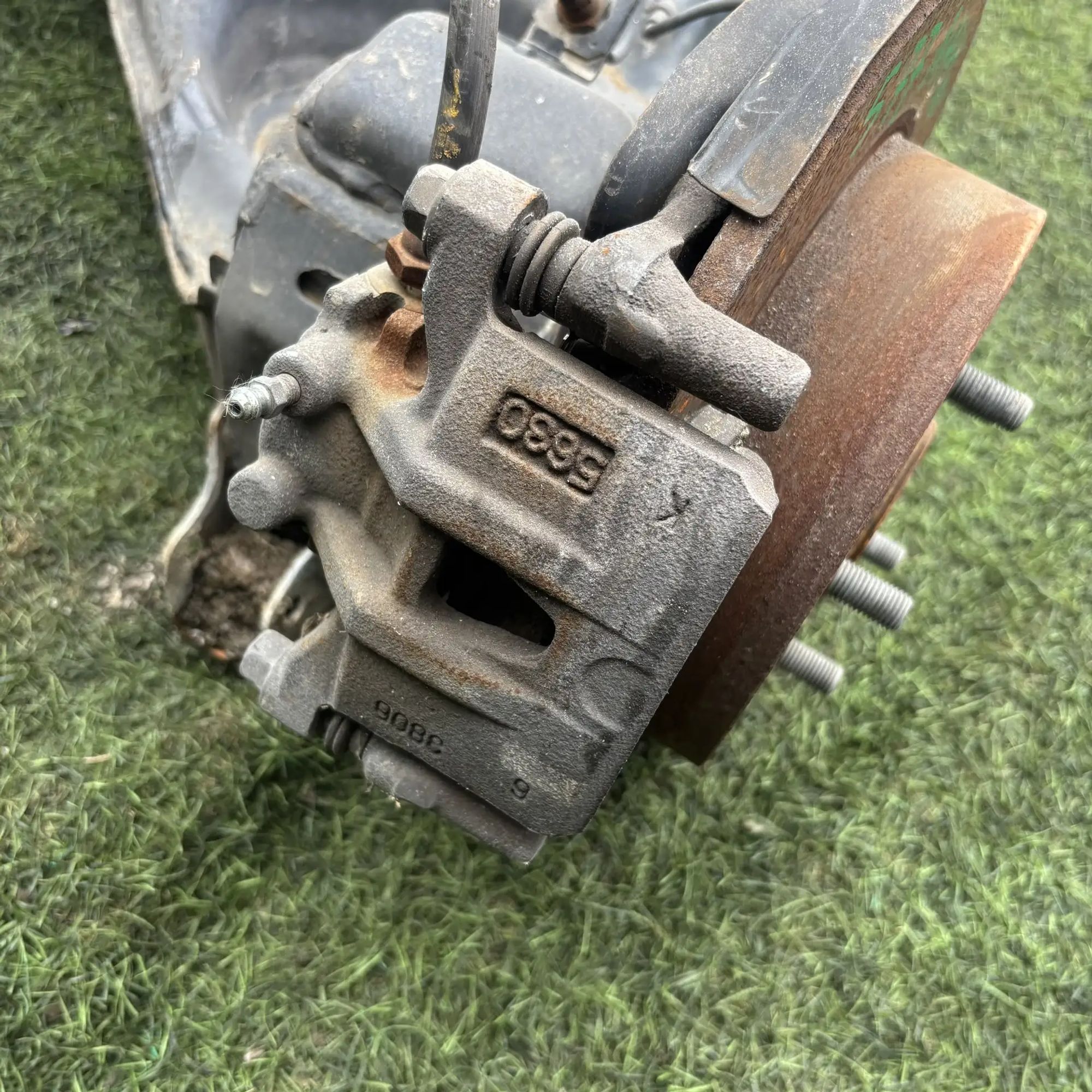 https://ycs.partsauto.market/partsauto-images/thmbs/userImages/772e461030aea93f4dbb6447c0f924d3/part/d0672552-0f6f-4ca5-a640-7be1a747cda2_1777014467698.jpg