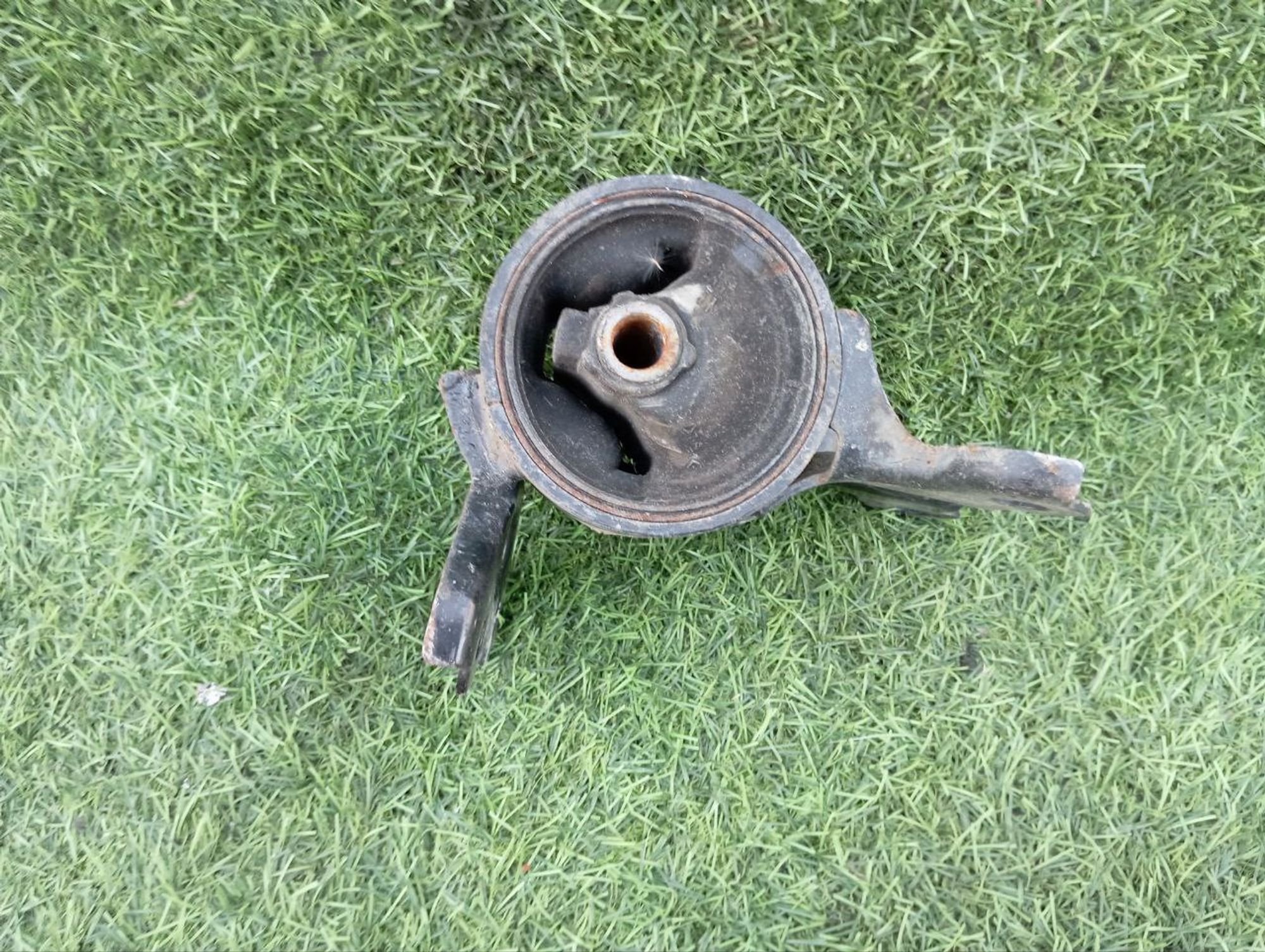 https://ycs.partsauto.market/partsauto-images/thmbs/userImages/772e461030aea93f4dbb6447c0f924d3/part/d079ecb2-d528-4b67-8d95-9833386266a8_1730896611226.jpg