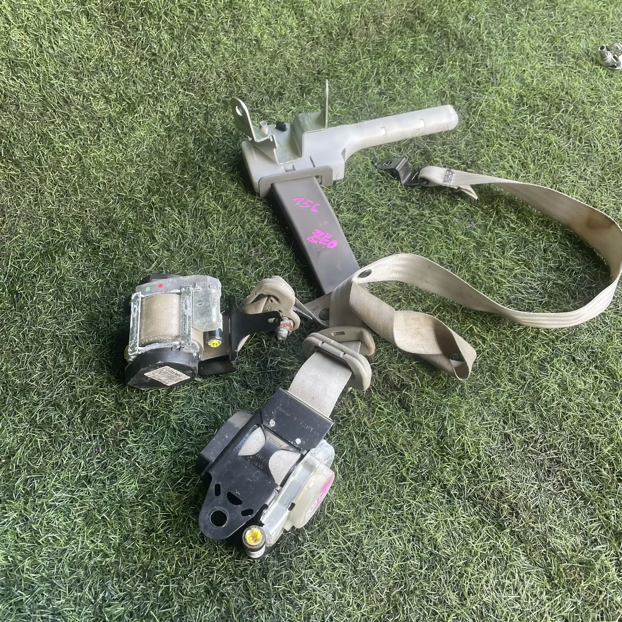 https://ycs.partsauto.market/partsauto-images/thmbs/userImages/772e461030aea93f4dbb6447c0f924d3/part/d0cd4152-9f8b-4953-b5dc-e0b1bb907918_1776761162363.jpg