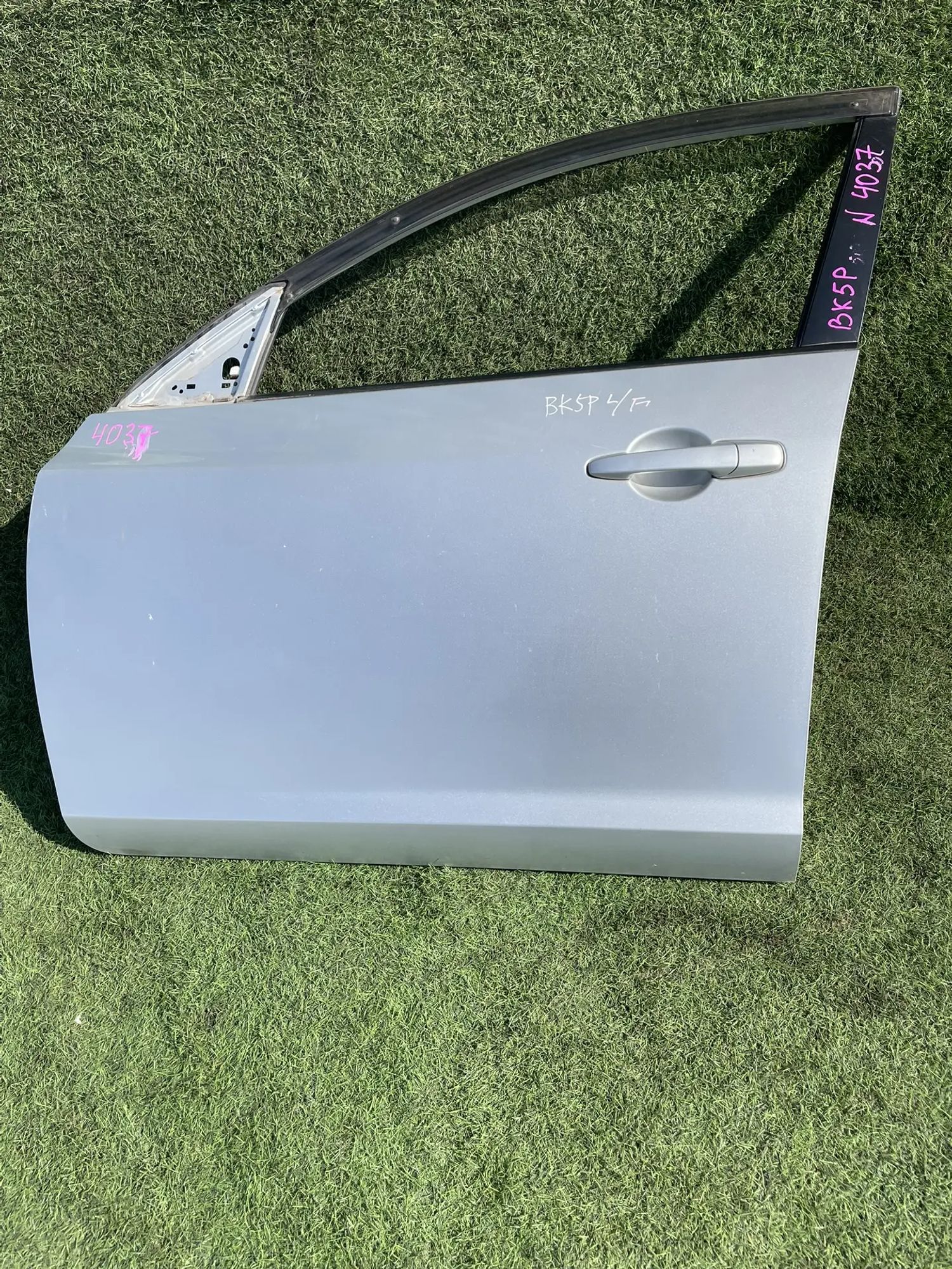 4037 Дверь передняя левая Mazda Axela BK5P ZY 2006, 13500 рублей, Невинномысск