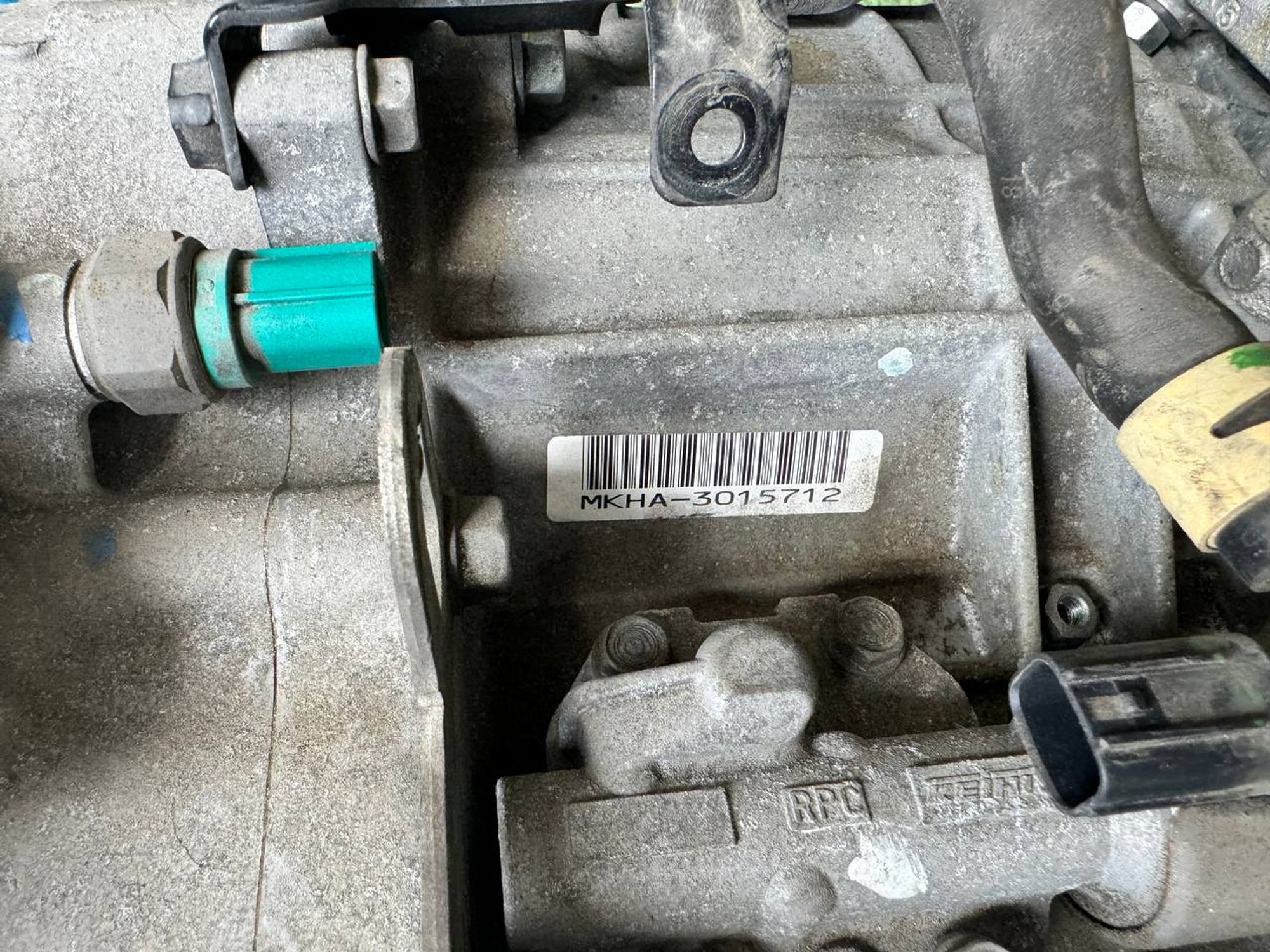 https://ycs.partsauto.market/partsauto-images/thmbs/userImages/772e461030aea93f4dbb6447c0f924d3/part/d1bc5bfc-1a73-41cc-9eae-63d5acd950f1_1720682841118.jpg
