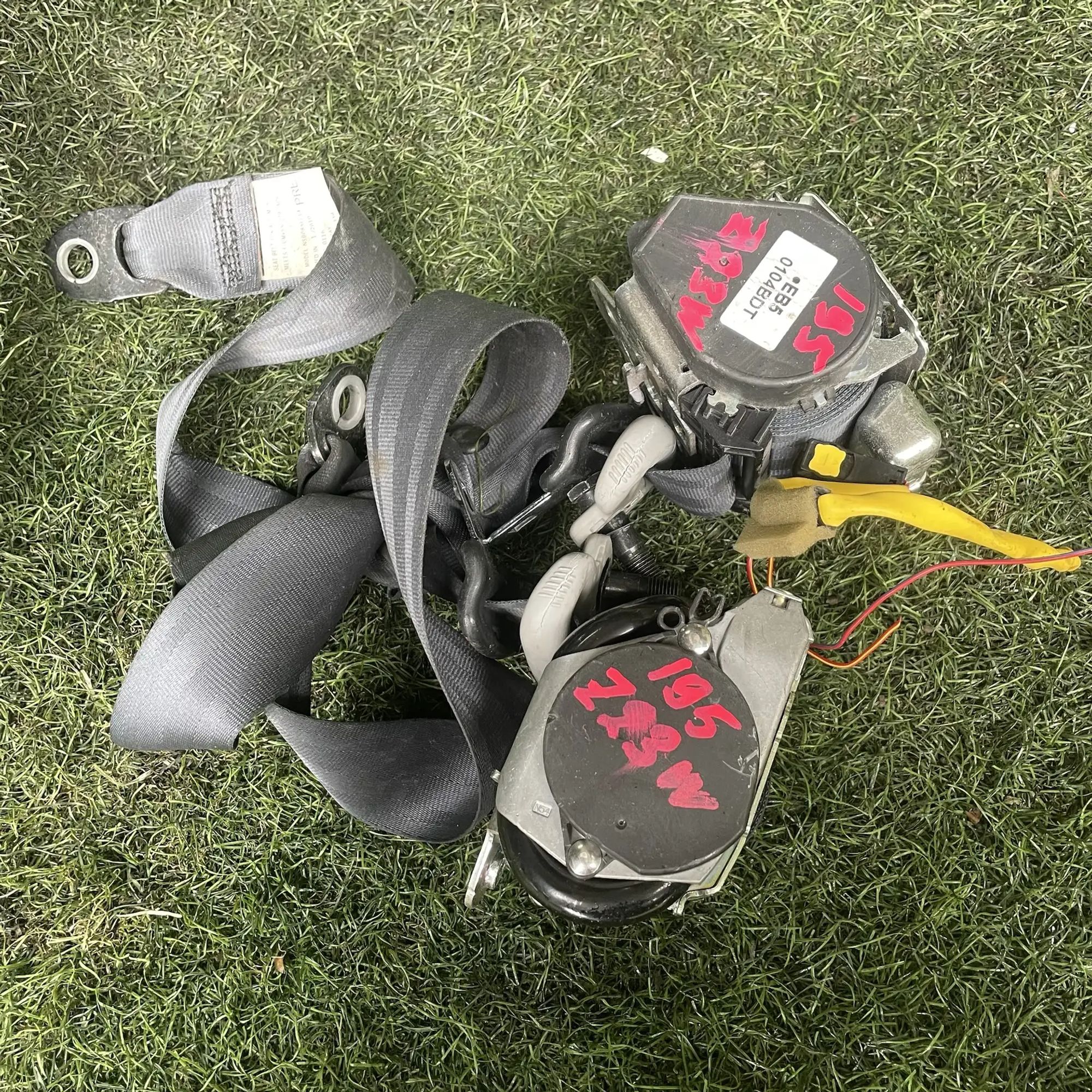 https://ycs.partsauto.market/partsauto-images/thmbs/userImages/772e461030aea93f4dbb6447c0f924d3/part/d1c538f9-ff06-403a-ac64-6f2637ac3e87_1779093324478.jpg