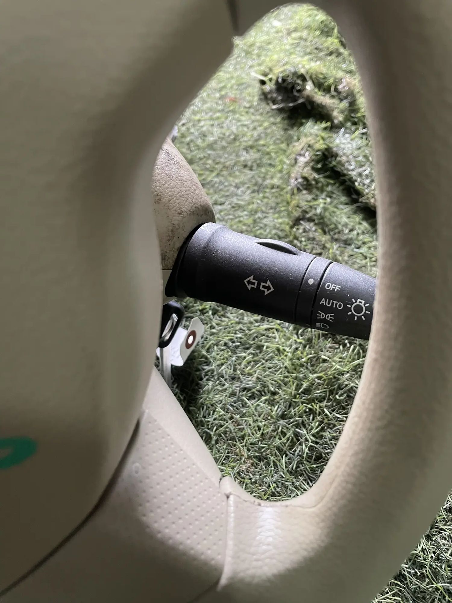 https://ycs.partsauto.market/partsauto-images/thmbs/userImages/772e461030aea93f4dbb6447c0f924d3/part/d1f5e307-d64c-4236-9dd5-12fd0c9dd01b_1778681458422.jpg