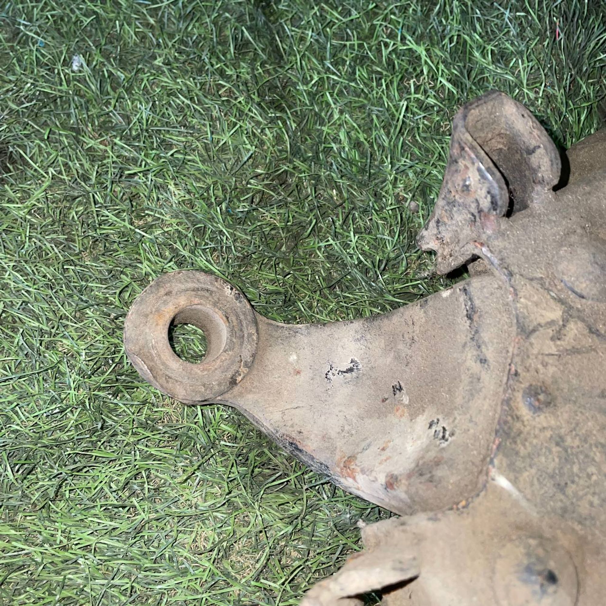 113 Рычаг передний правый нижний TOYOTA SURF LN130, 4000 рублей, Невинномысск