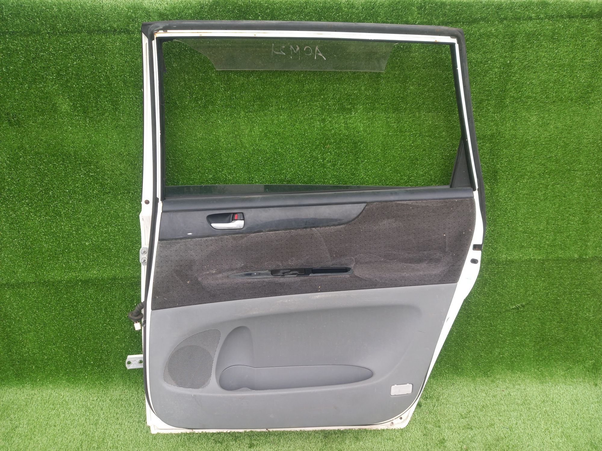 562 дверь на TOYOTA IPSUM ACM21W, 12500 рублей, Невинномысск