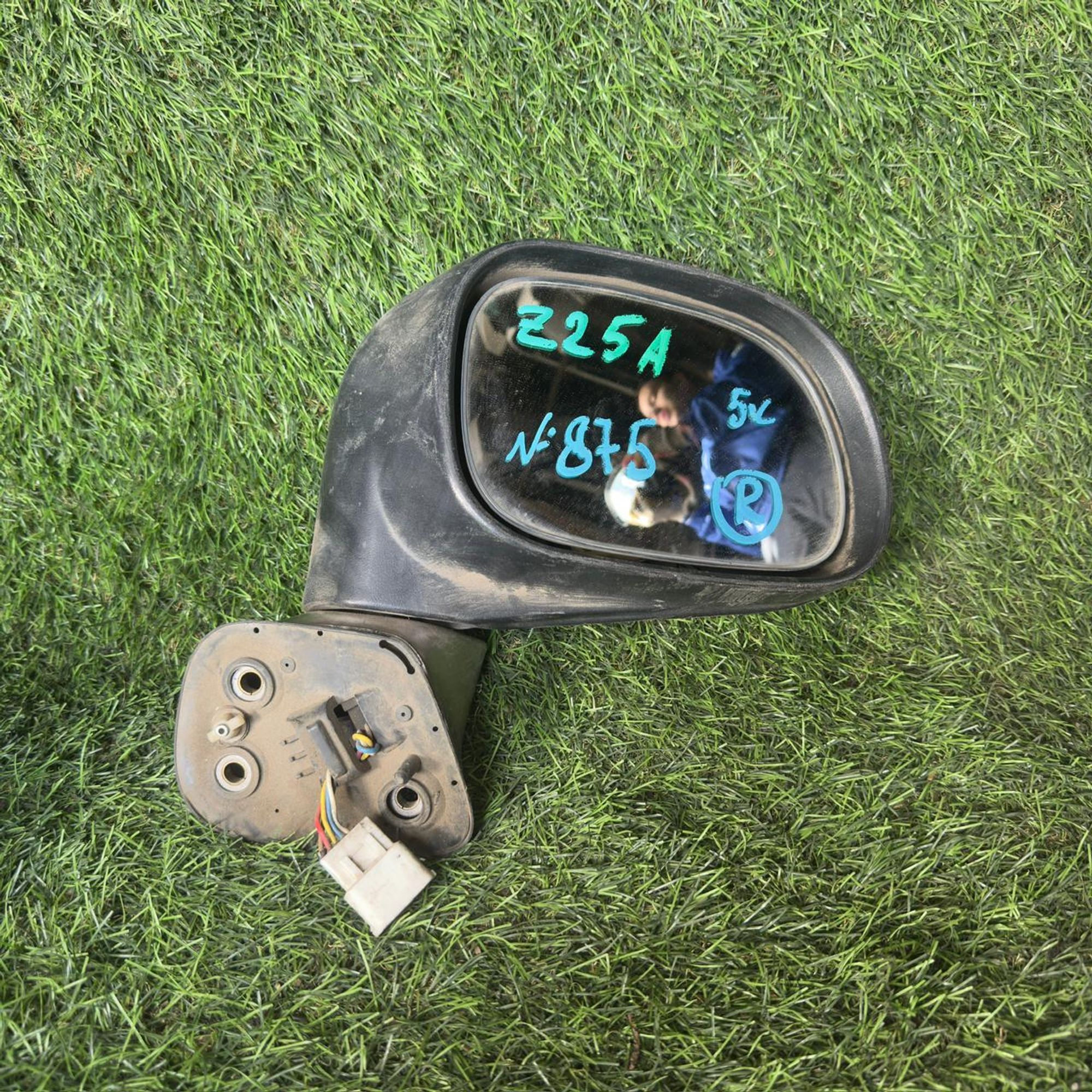 875 Зеркало боковое правое MITSUBISHI COLT Z25A, 3500 рублей, Невинномысск