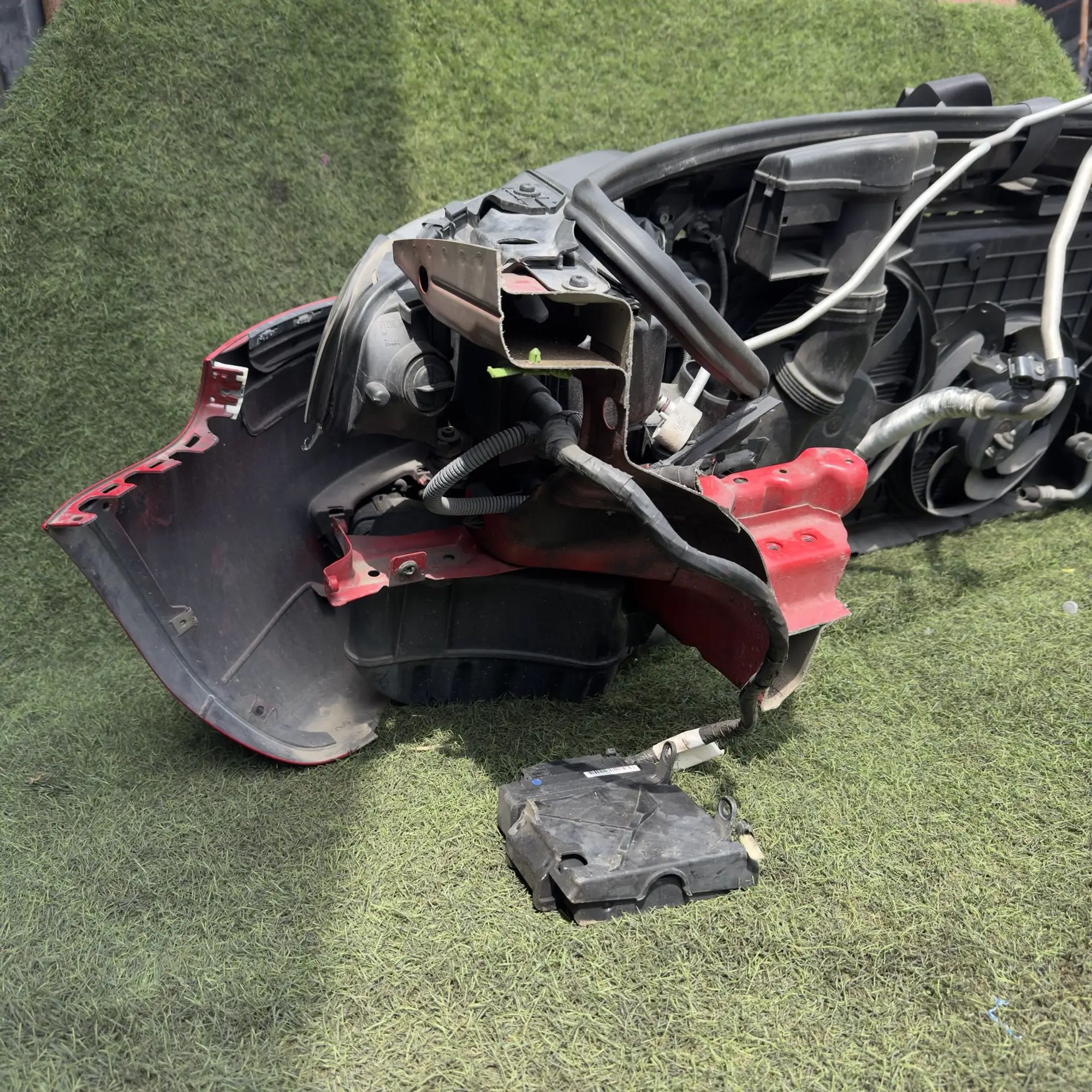 https://ycs.partsauto.market/partsauto-images/thmbs/userImages/772e461030aea93f4dbb6447c0f924d3/part/d2d25178-e020-461e-97a4-8d2994bafdca_1778156869713.jpg