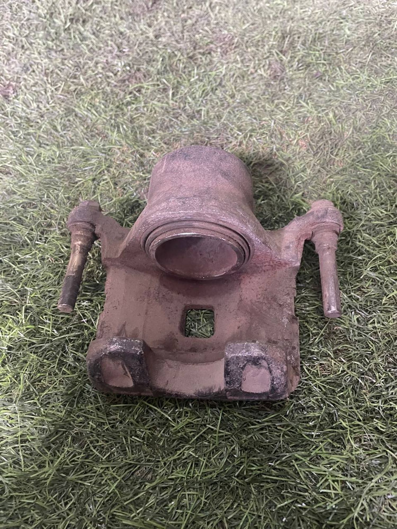 377 Суппорт тормозной передний правый NISSAN SKYLINE V35, 3000 рублей, Невинномысск