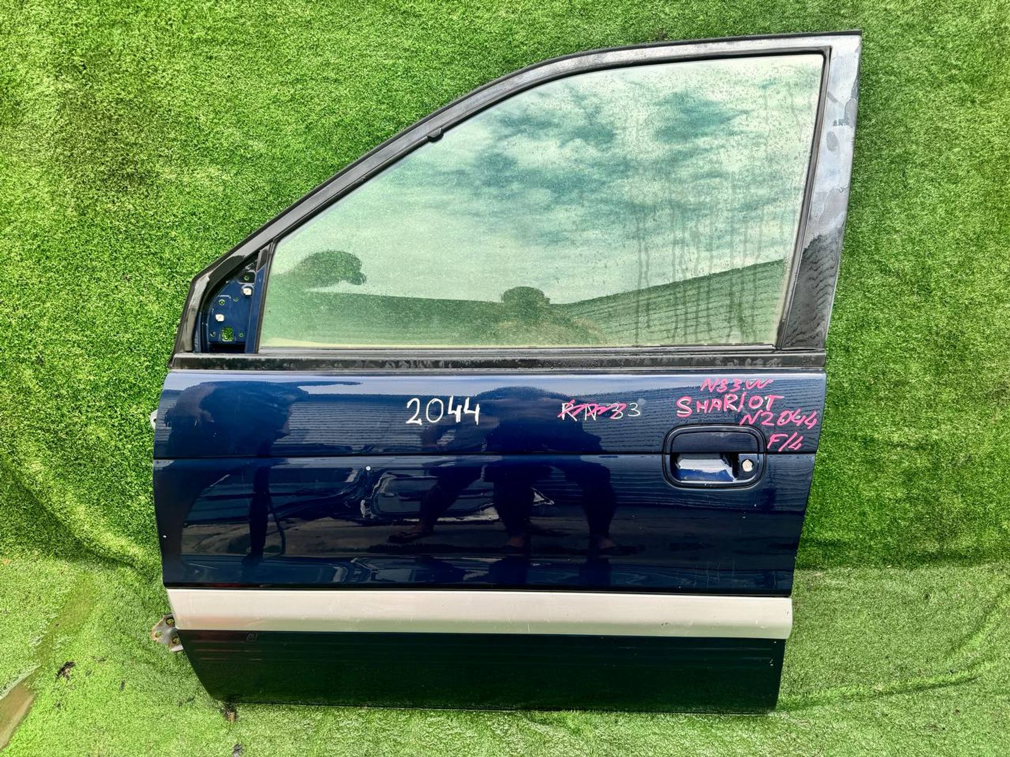 2044 дверь на MITSUBISHI CHARIOT RN33, 5500 рублей, Невинномысск