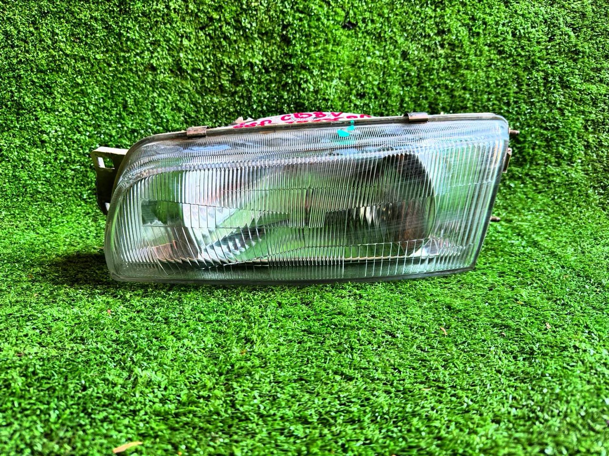 68 фара на MITSUBISHI LIBERO CB8V, 4000 рублей, Невинномысск