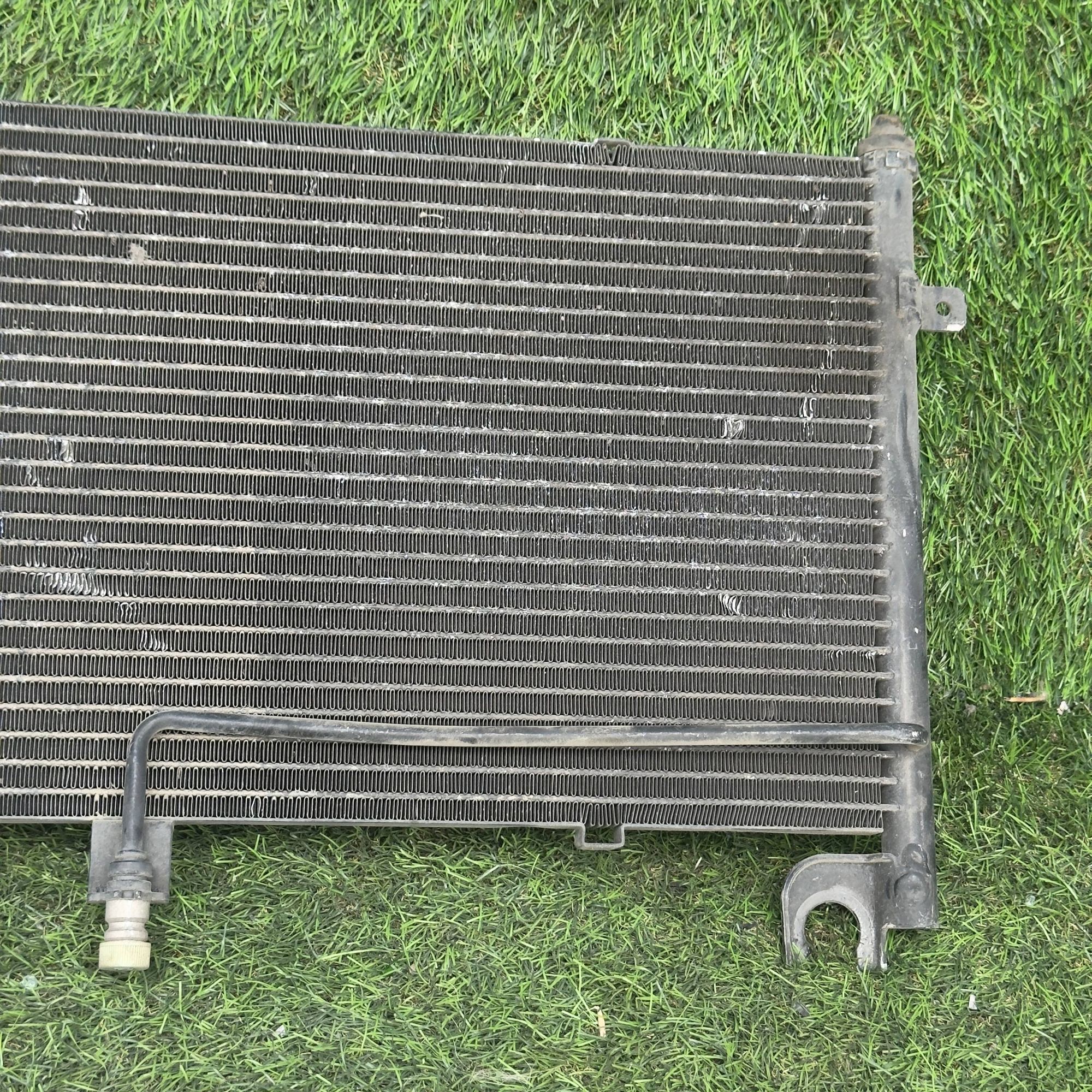 223 Радиатор кондиционера MAZDA FAMILIA BH, 6000 рублей, Невинномысск