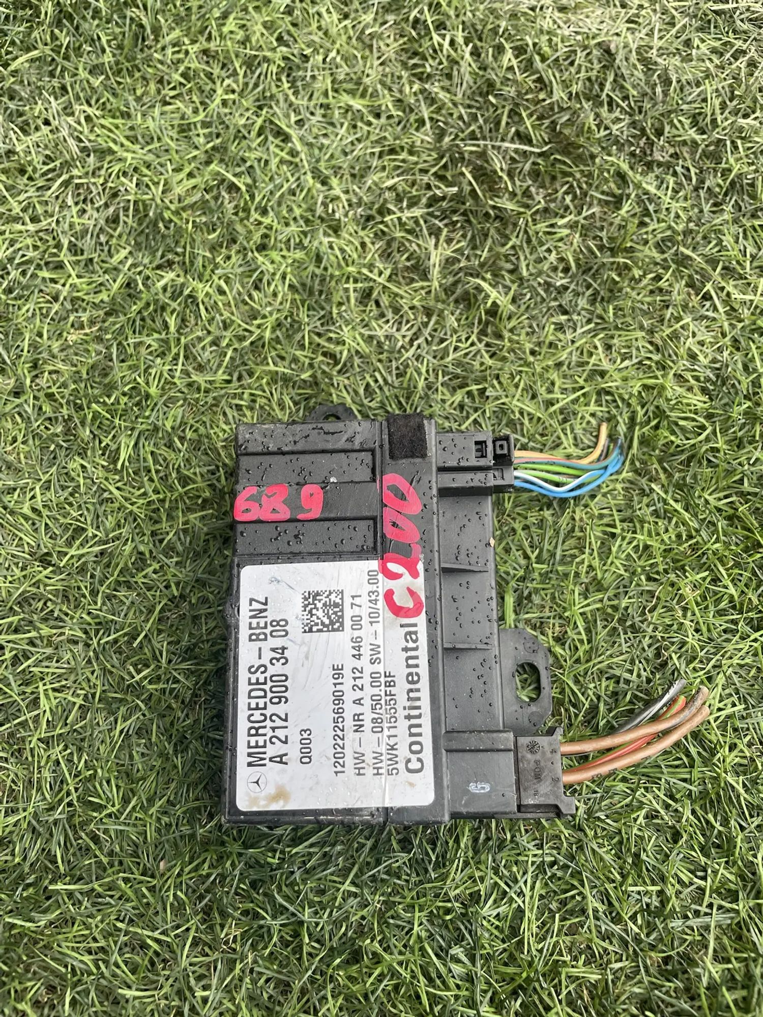 https://ycs.partsauto.market/partsauto-images/thmbs/userImages/772e461030aea93f4dbb6447c0f924d3/part/d4dc0b85-47a9-43de-86f0-84eb3f74f609_1779108687778.jpg