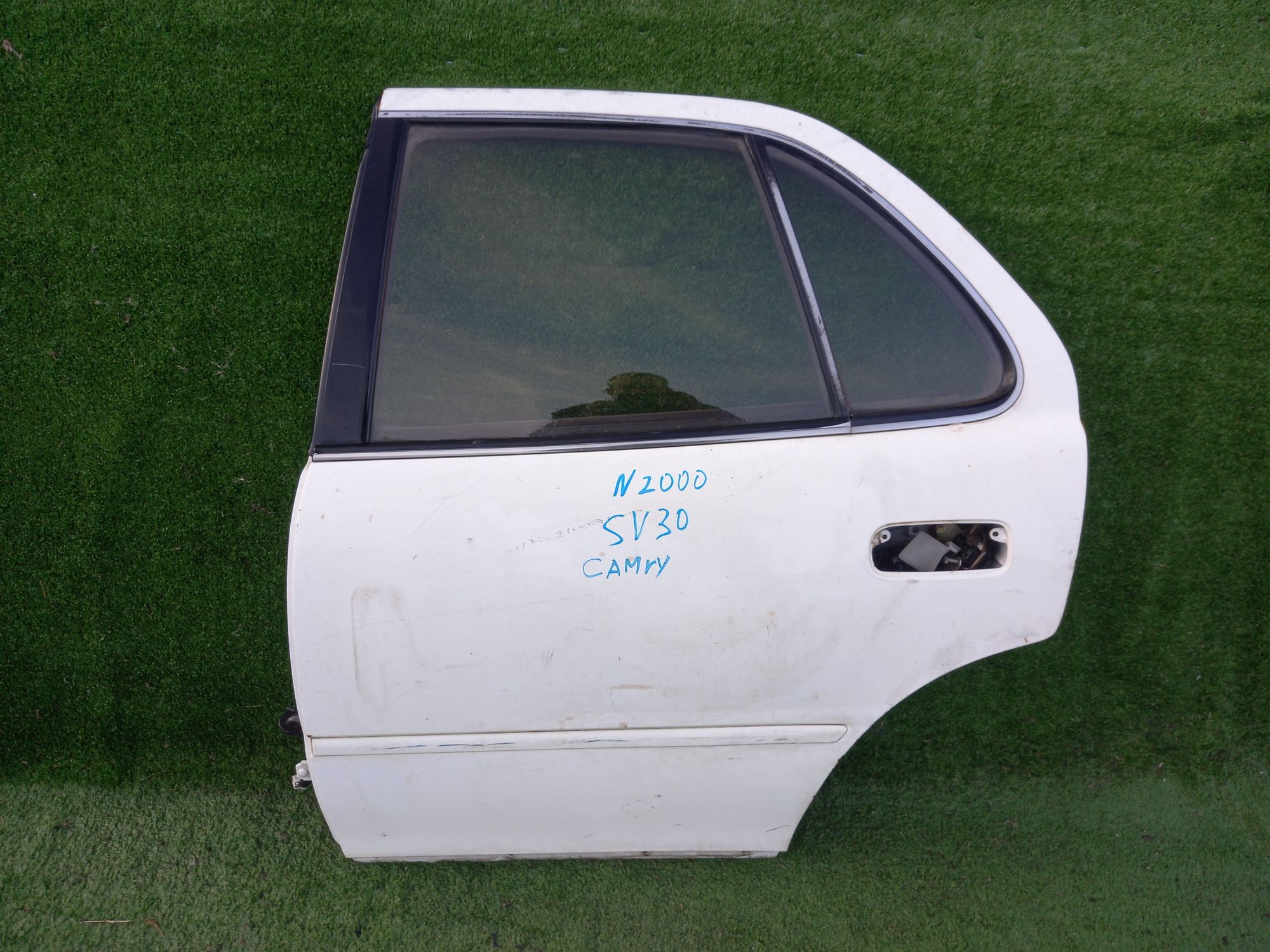 2000 дверь B/L на TOYOTA CAMRY SV30, 6500 рублей, Невинномысск