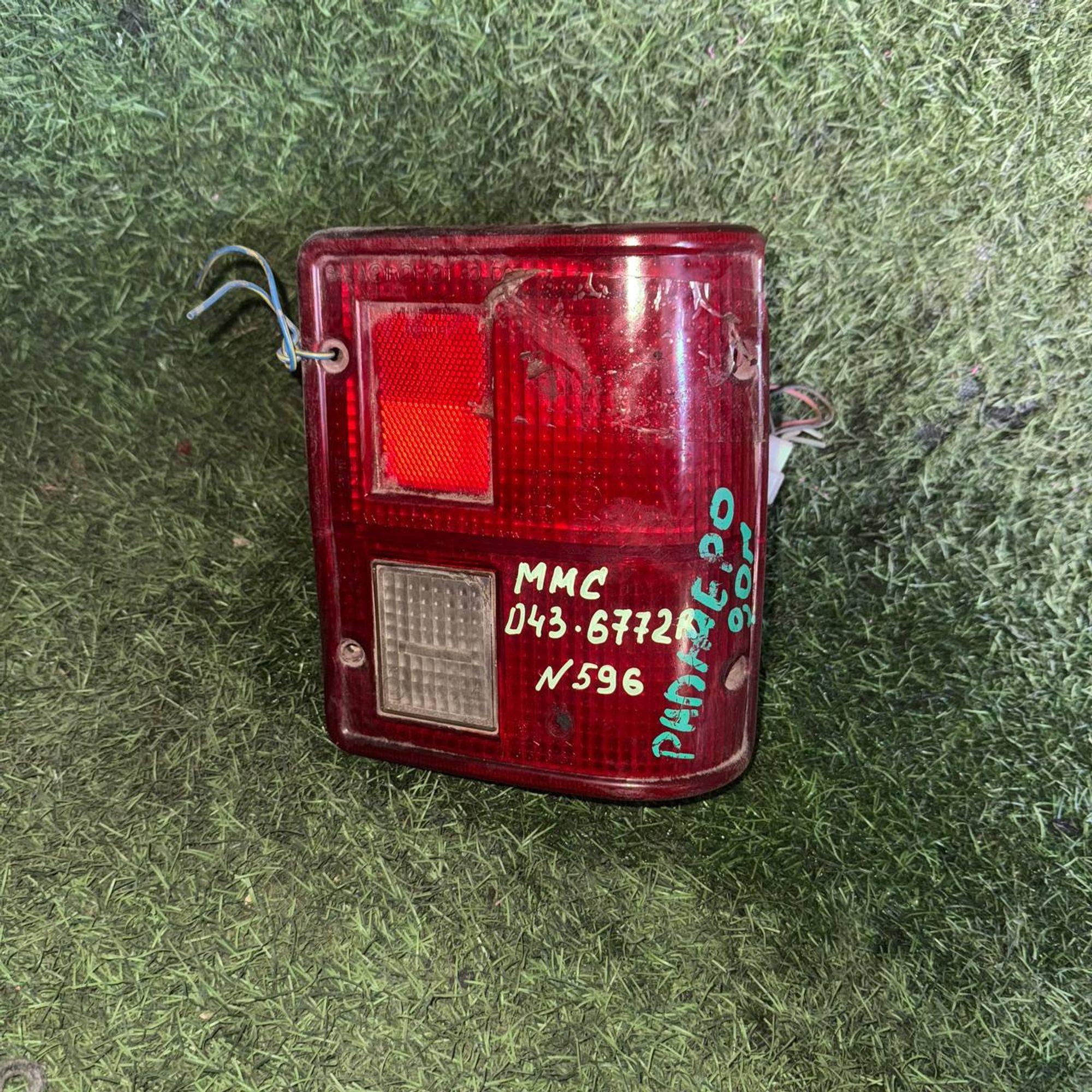 596 Фонарь задний правый MITSUBISHI PAJERO V46W зад. право, 1 рублей, Невинномысск