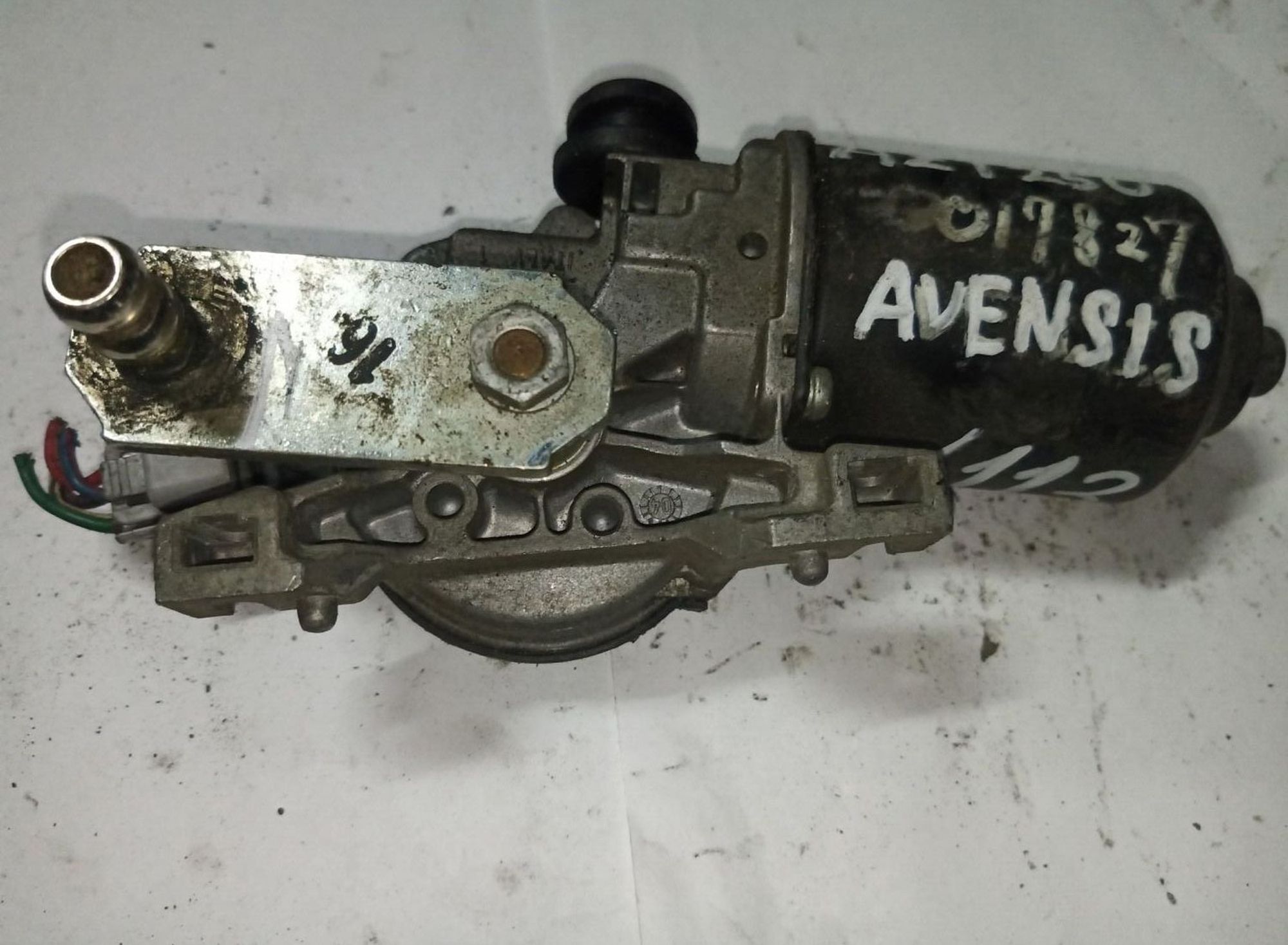 113 Моторчик стеклоочистителя передний Toyota Avensis AZT250, 9999 рублей, Невинномысск